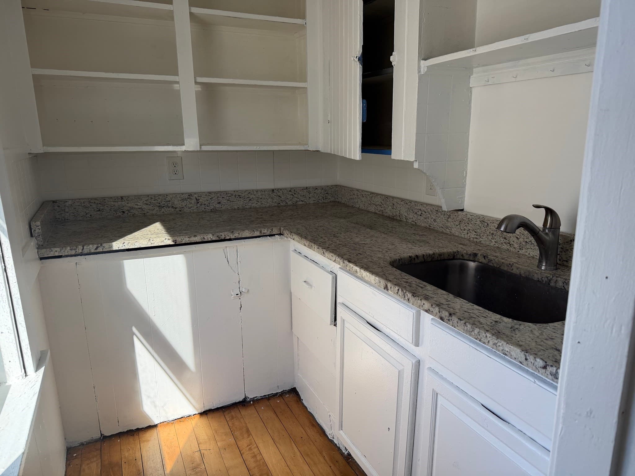 5-9 Family at 273-279 Grafton St, Worcester MA 01604, Worcester, photo 8 of 22