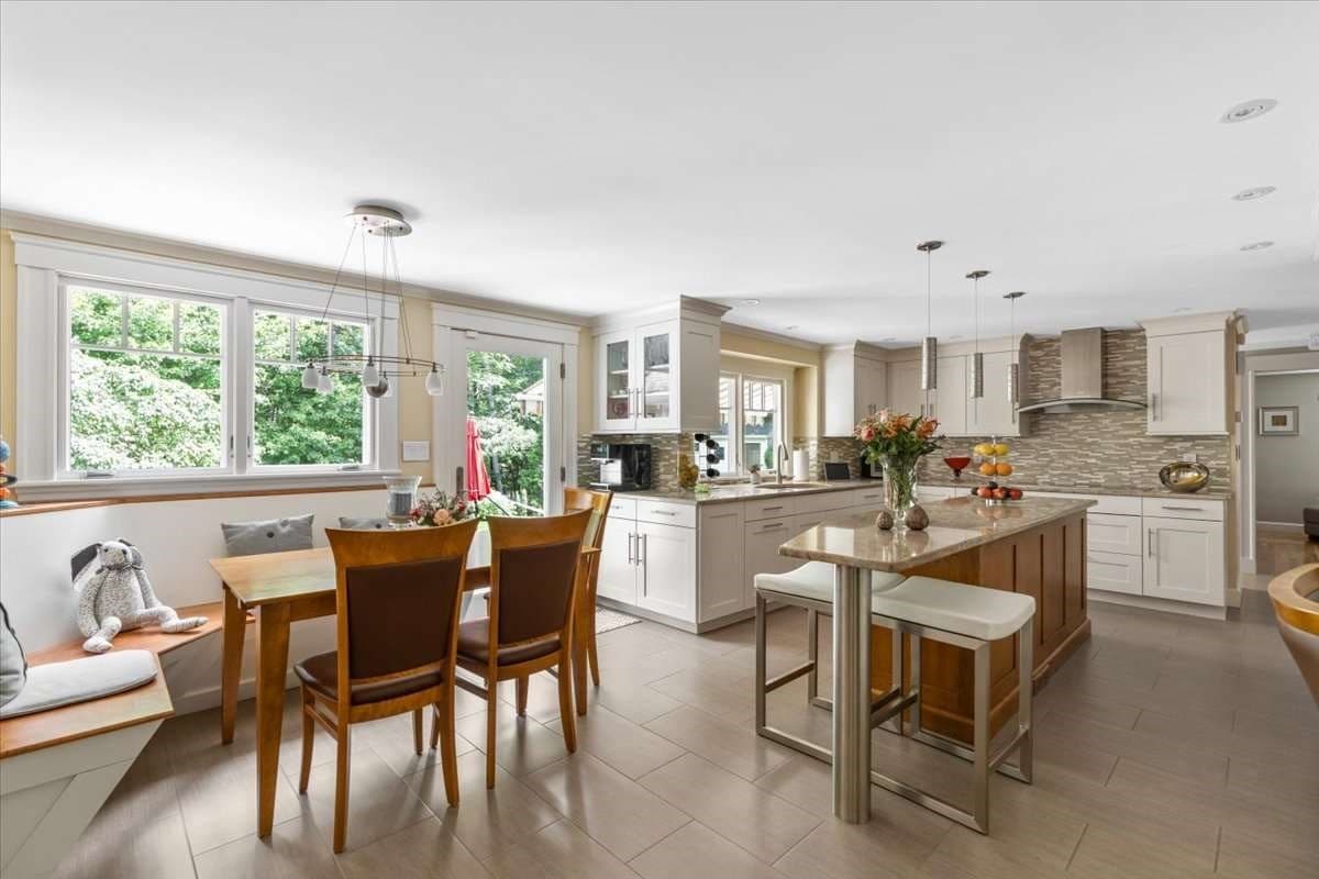 Single Family Residence at 71 Arrow Head Rd, Marshfield MA 02050, Marshfield, photo 12 of 41
