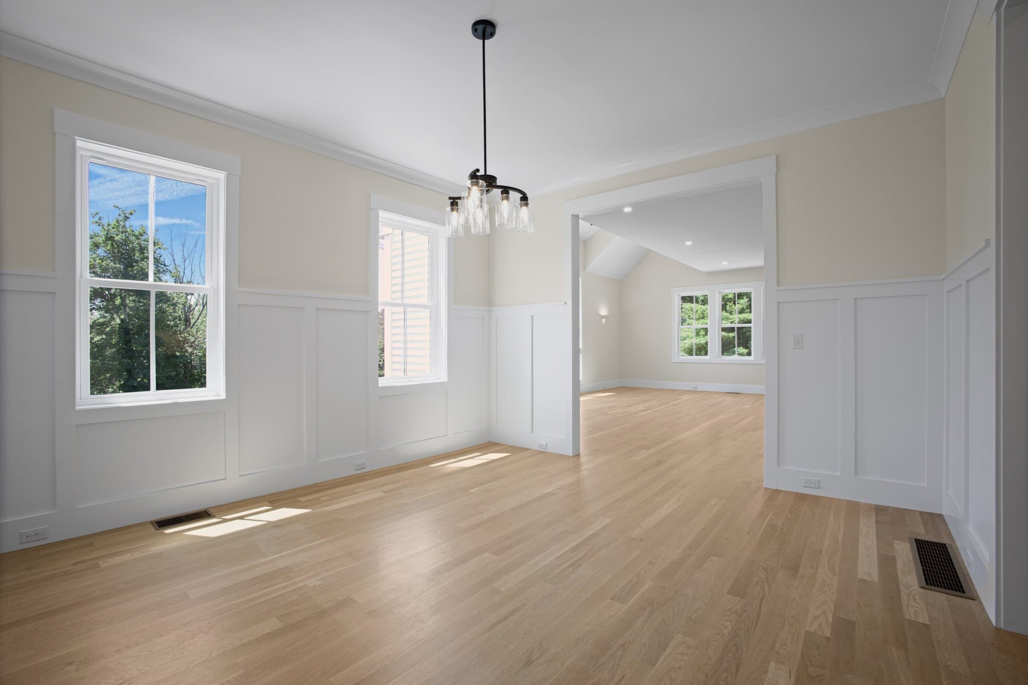 Single Family Residence at 15 Tuscan Ct, Cumberland RI 02864, Cumberland, photo 10 of 42