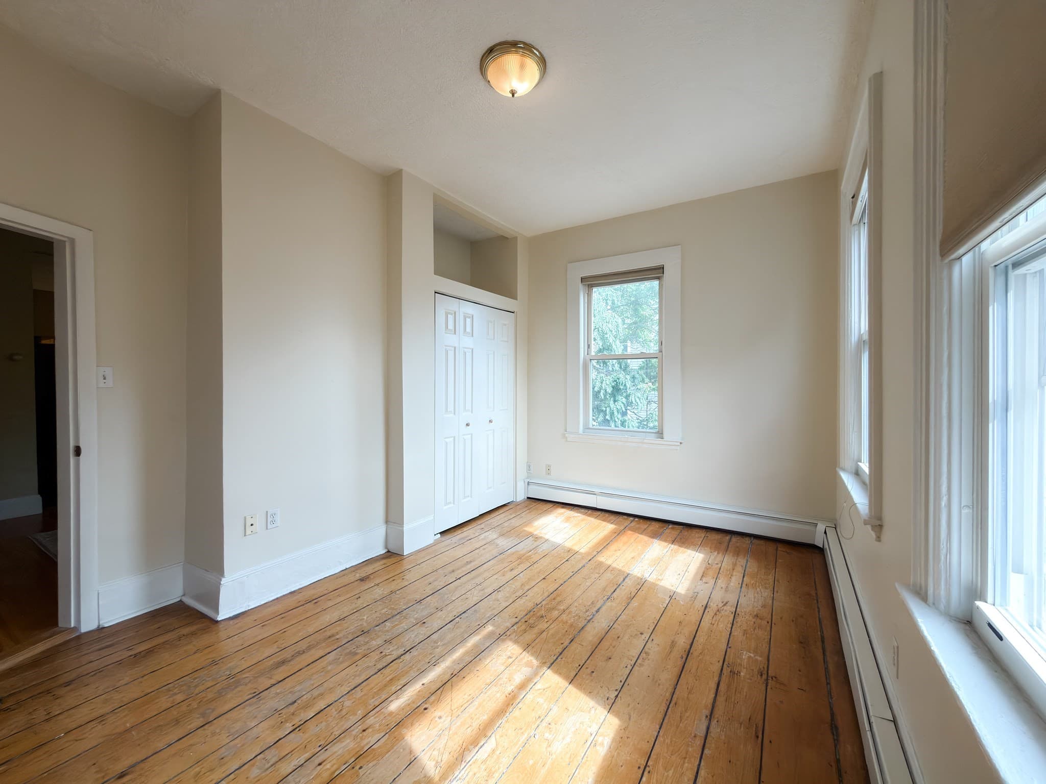 Condominium at 392 Norfolk St # 2, Cambridge MA 02139, Cambridge, photo 9 of 12