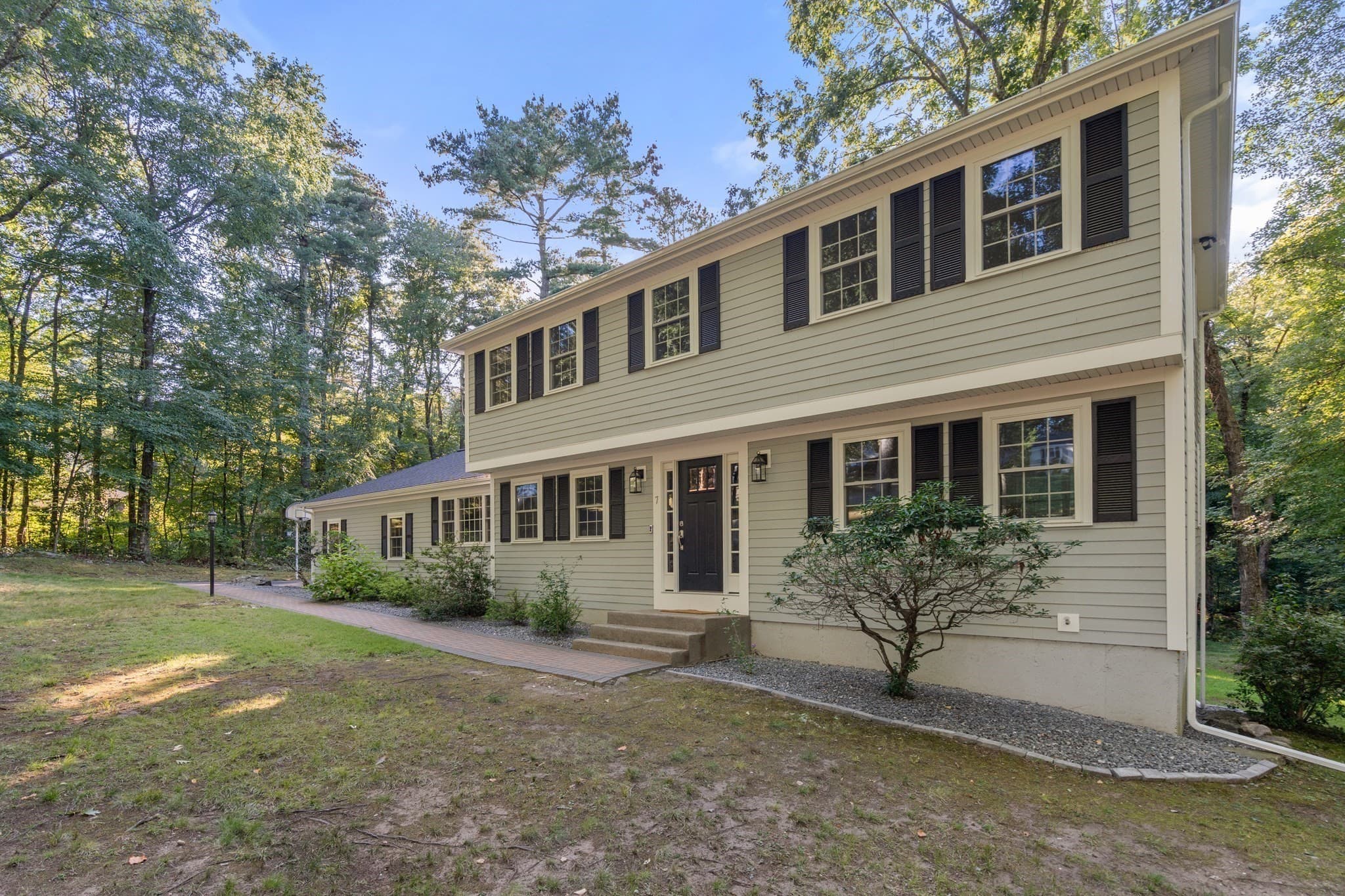 Single Family Residence at 7 Tara Road, Southborough MA 01772, Southborough, photo 41 of 42
