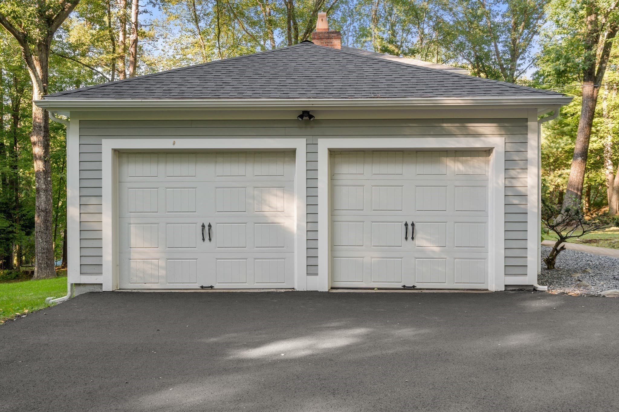 Single Family Residence at 7 Tara Road, Southborough MA 01772, Southborough, photo 37 of 42