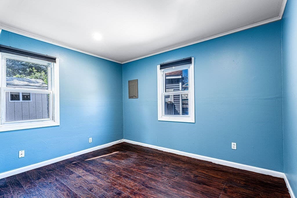 Single Family Residence at 201 Stoughton St, Stoughton MA 02072, Stoughton, photo 10 of 19