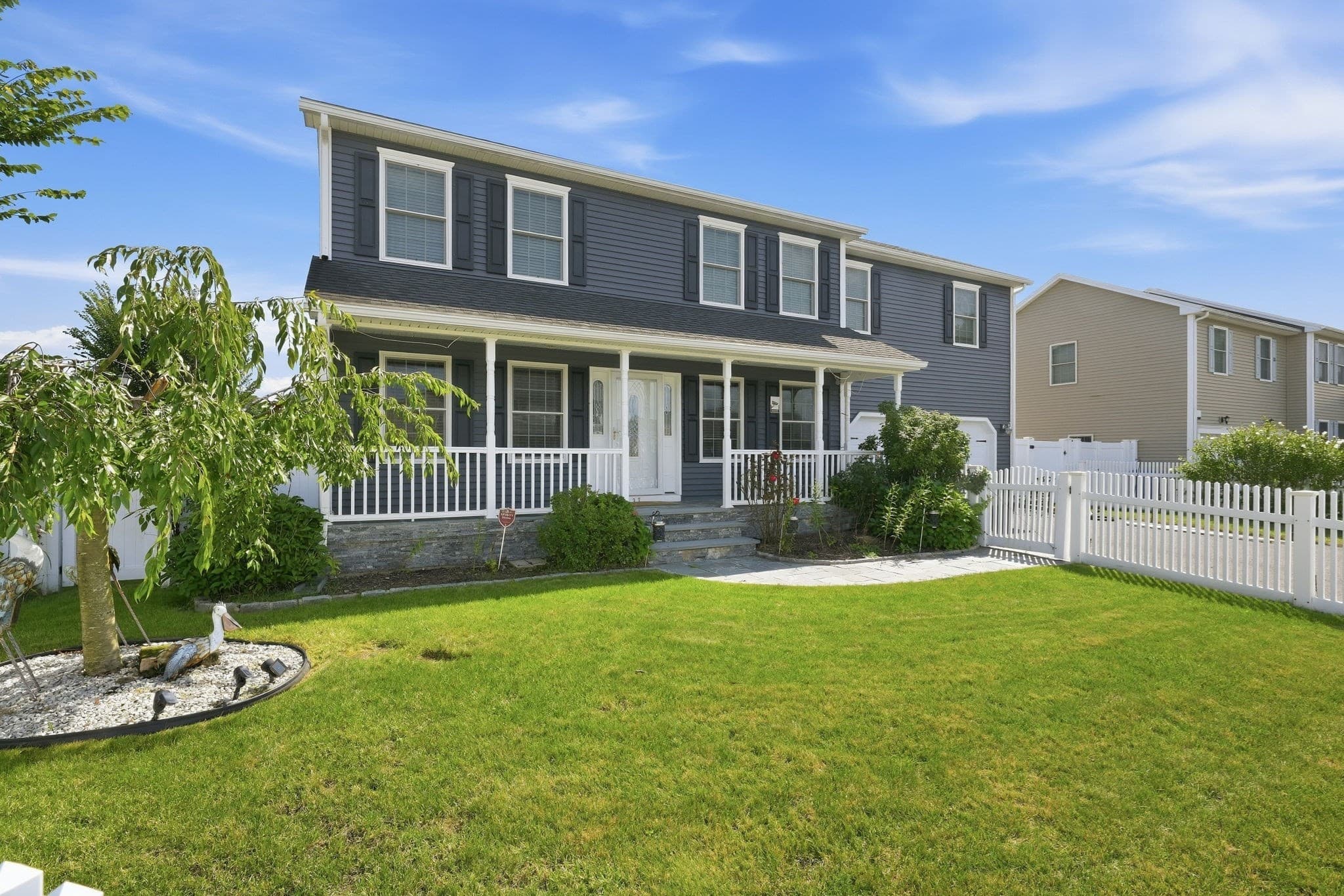Single Family Residence at 37 Wells St, Springfield MA 01104, Springfield, photo 39 of 39