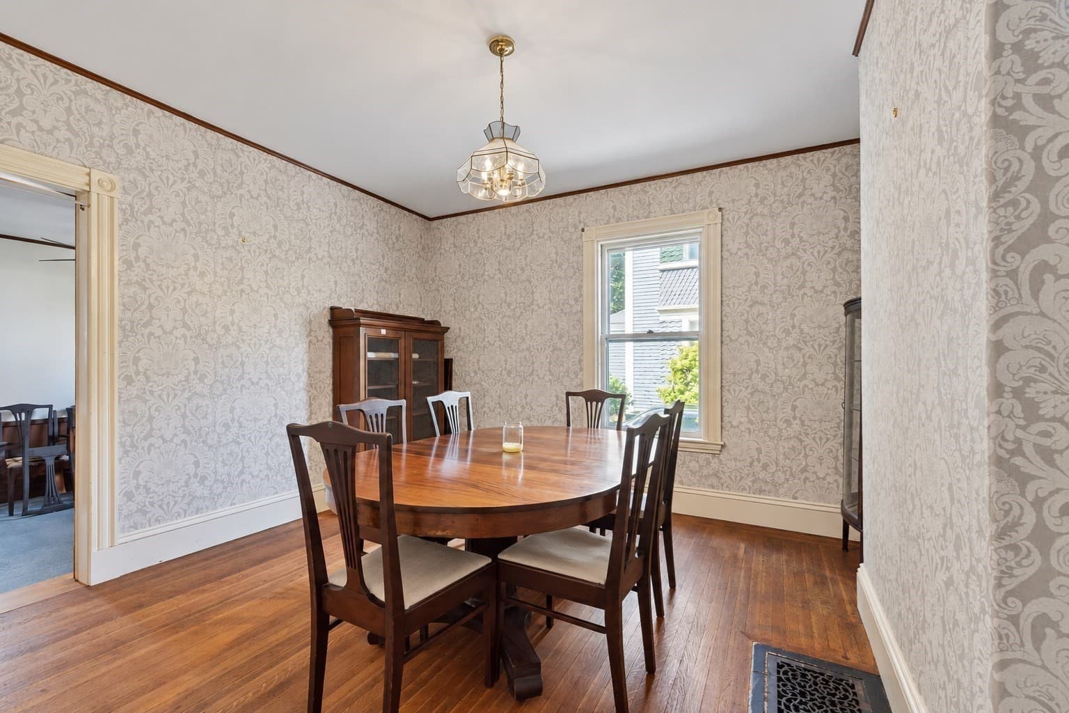 Single Family Residence at 26 Walnut Pl, Newton MA 02460, Newton, photo 12 of 37