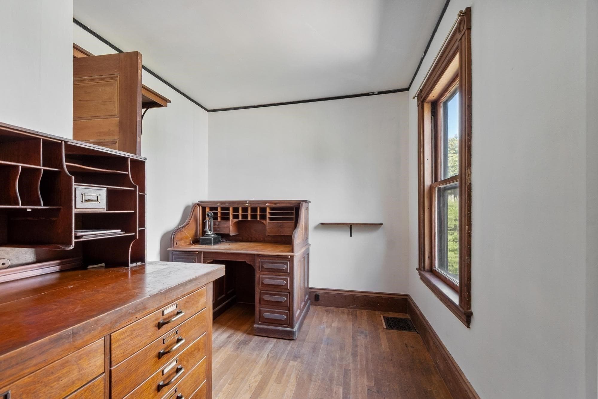 Single Family Residence at 26 Walnut Pl, Newton MA 02460, Newton, photo 24 of 37