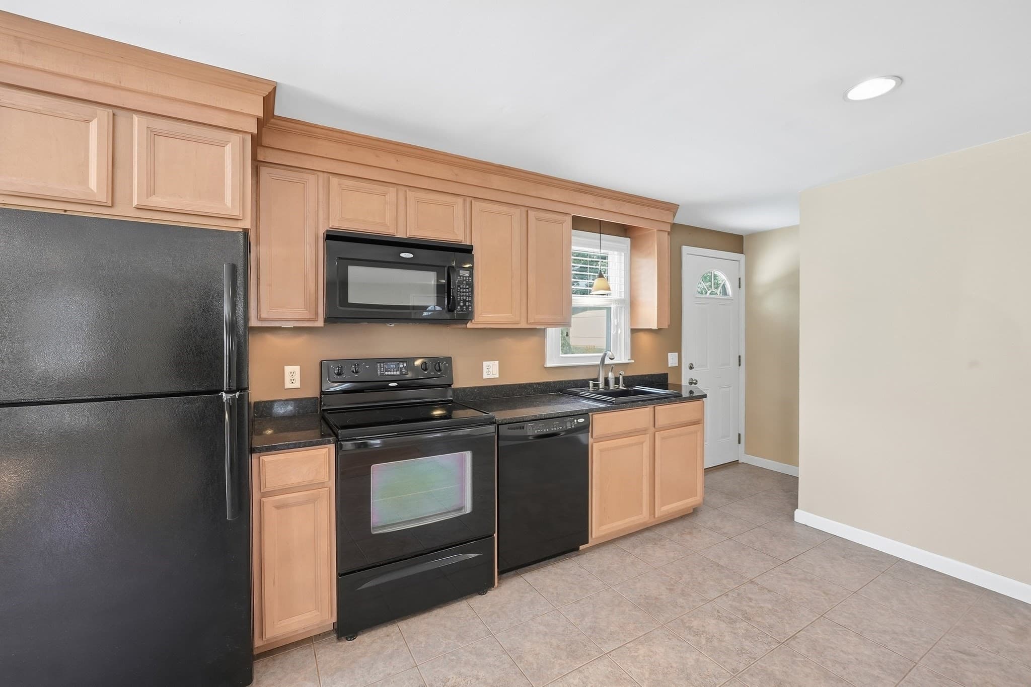 Single Family Residence at 27 Aldea Ave, Dudley MA 01571, Dudley, photo 3 of 39