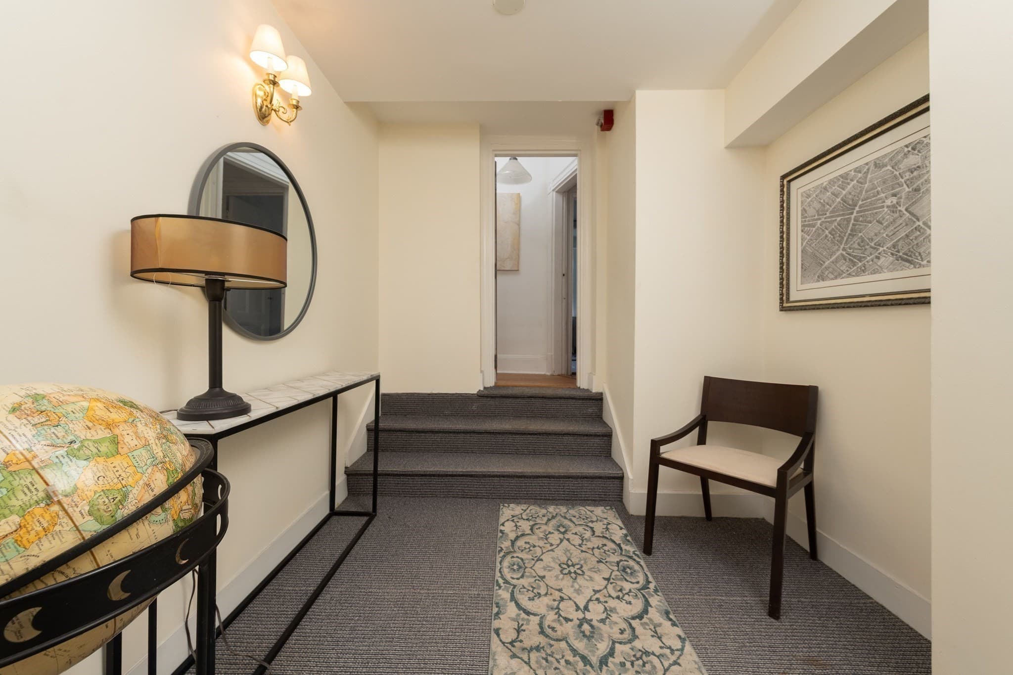 Condominium at 112 Pinckney St # 46, Boston MA 02114, photo 3 of 30