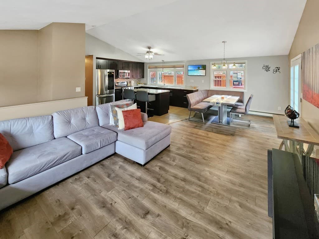 Single Family Residence at 2 Parker Ter, Freetown MA 02717, Freetown, photo 8 of 36