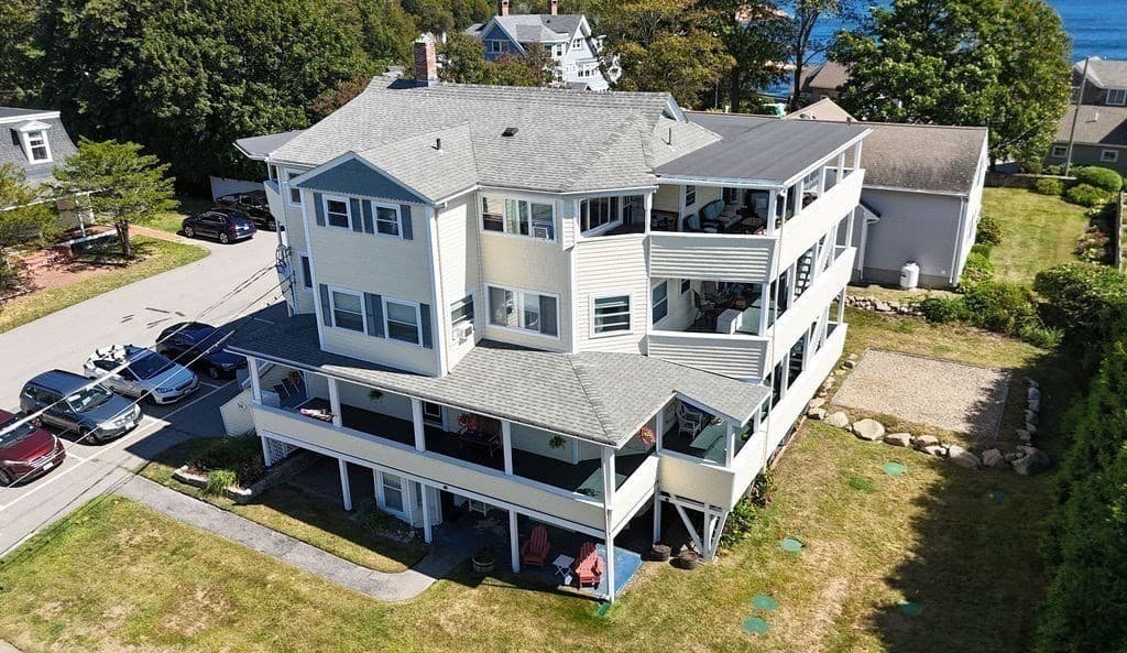 Condominium at 54 Lexington Ave # 32, Gloucester MA 01930, Gloucester, photo 14 of 23
