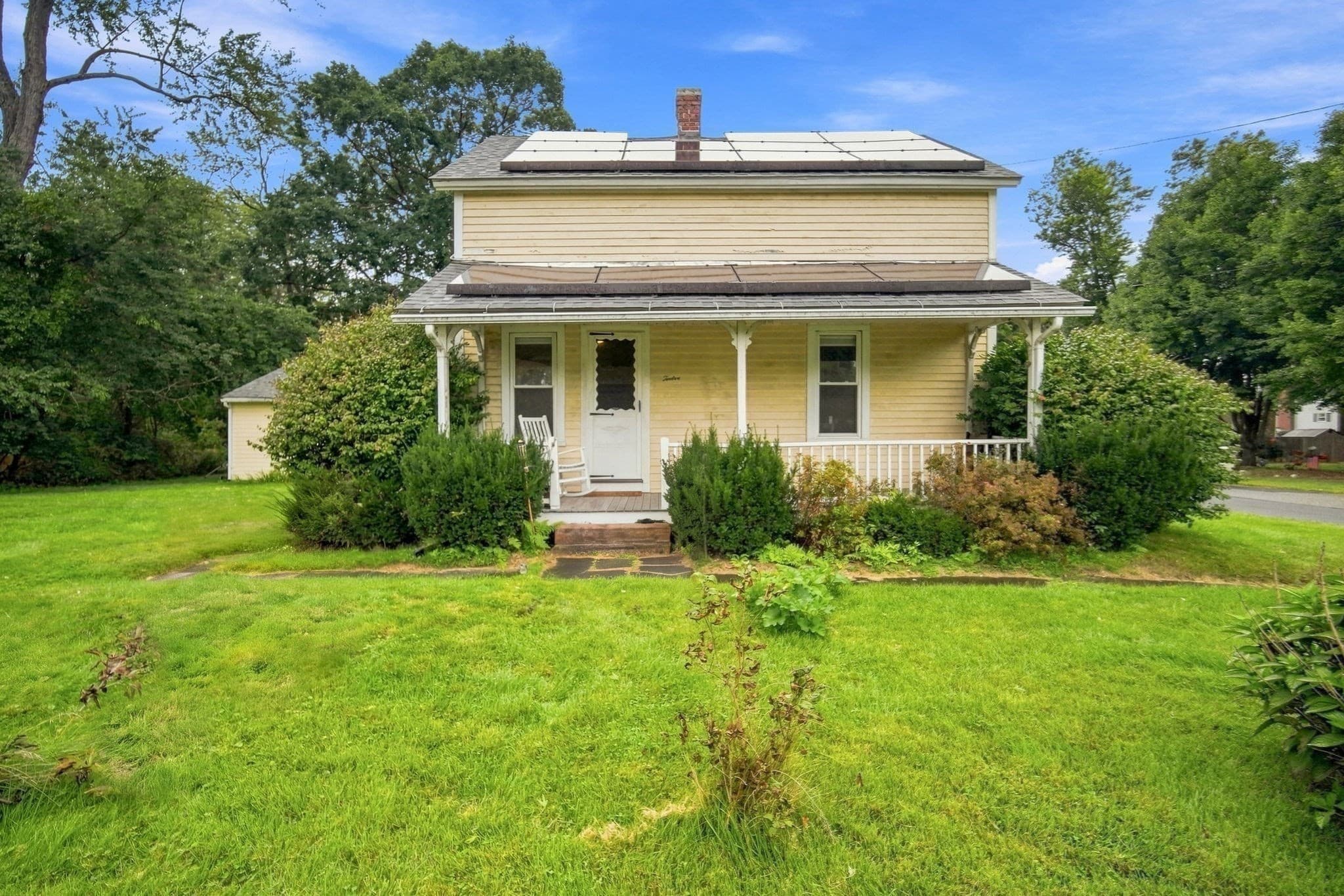 Single Family Residence at 12 First Street, East Longmeadow MA 01028, East Longmeadow, photo 2 of 28