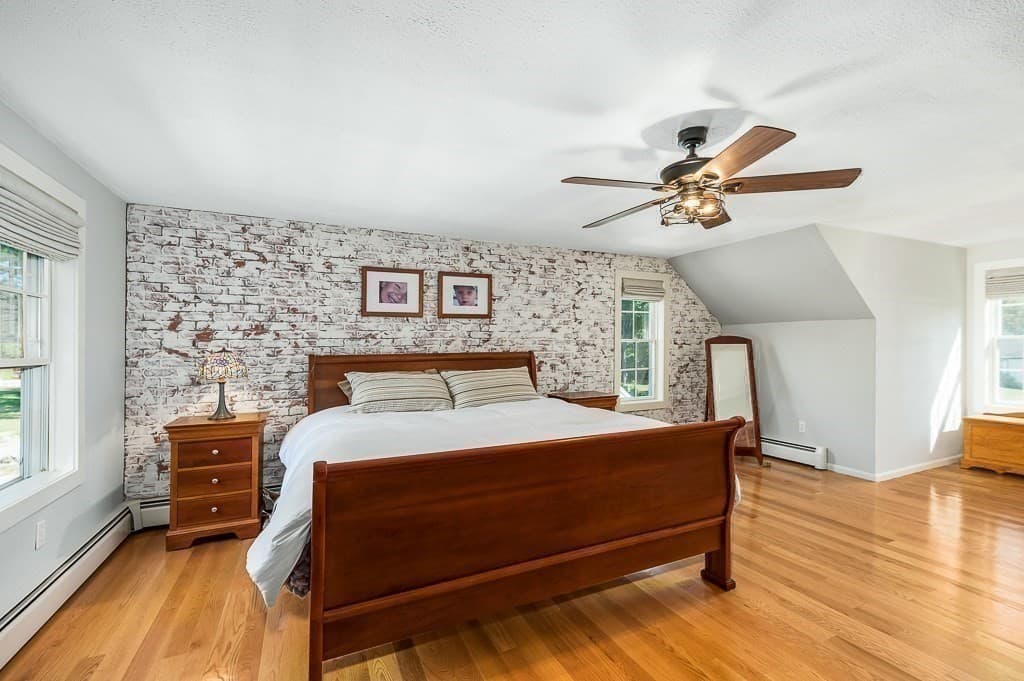 Single Family Residence at 44 Warren St, Georgetown MA 01833, Georgetown, photo 17 of 34