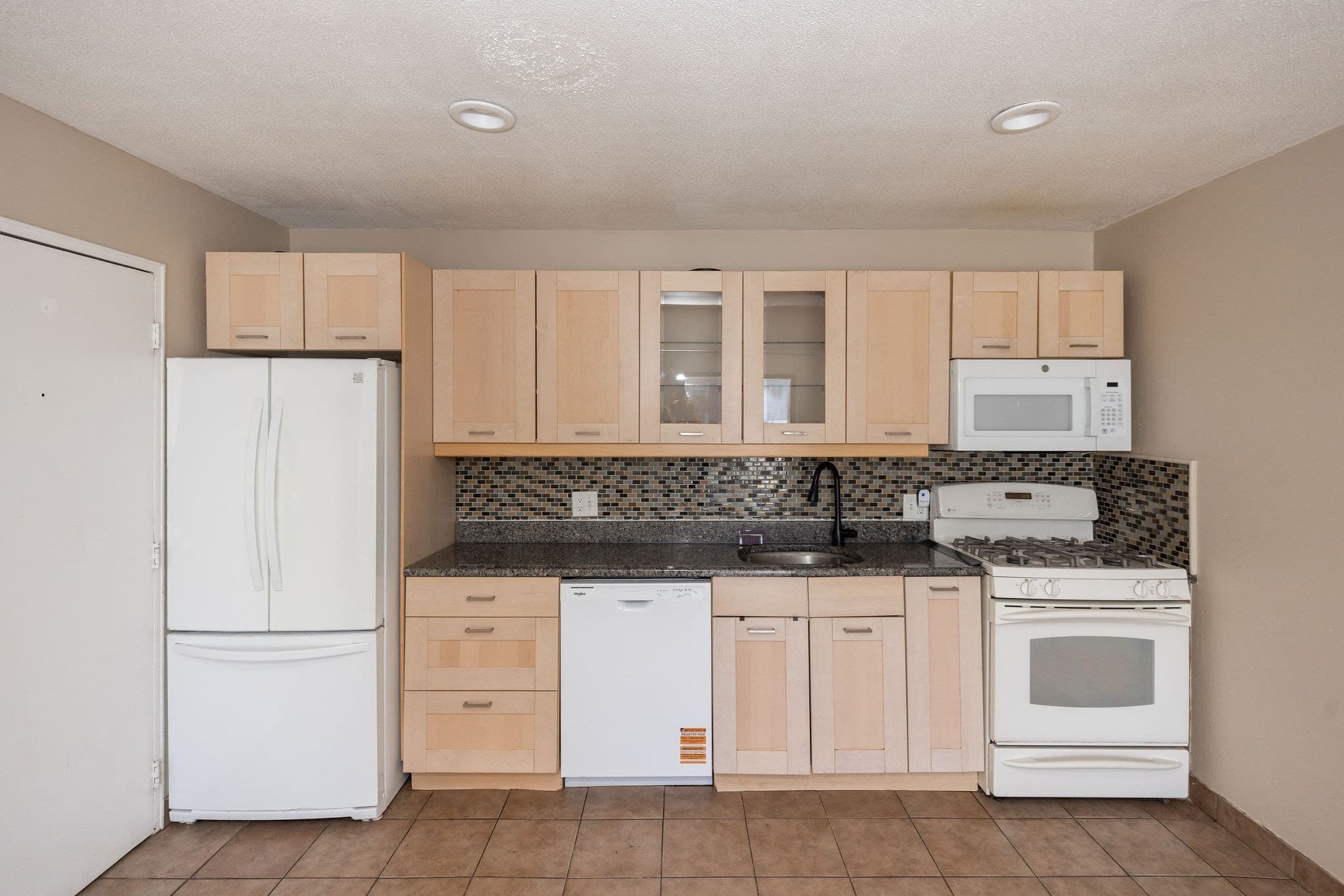 Condominium at 35 Hosmer St # 19, Marlborough MA 01752, Marlborough, photo 2 of 20