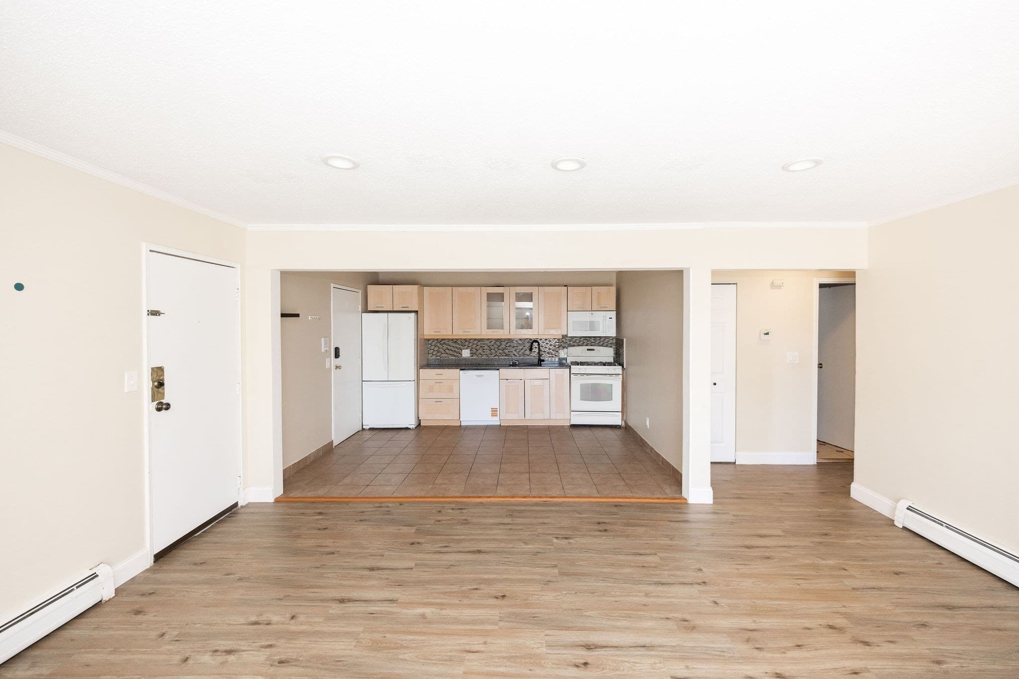 Condominium at 35 Hosmer St # 19, Marlborough MA 01752, Marlborough, photo 5 of 20