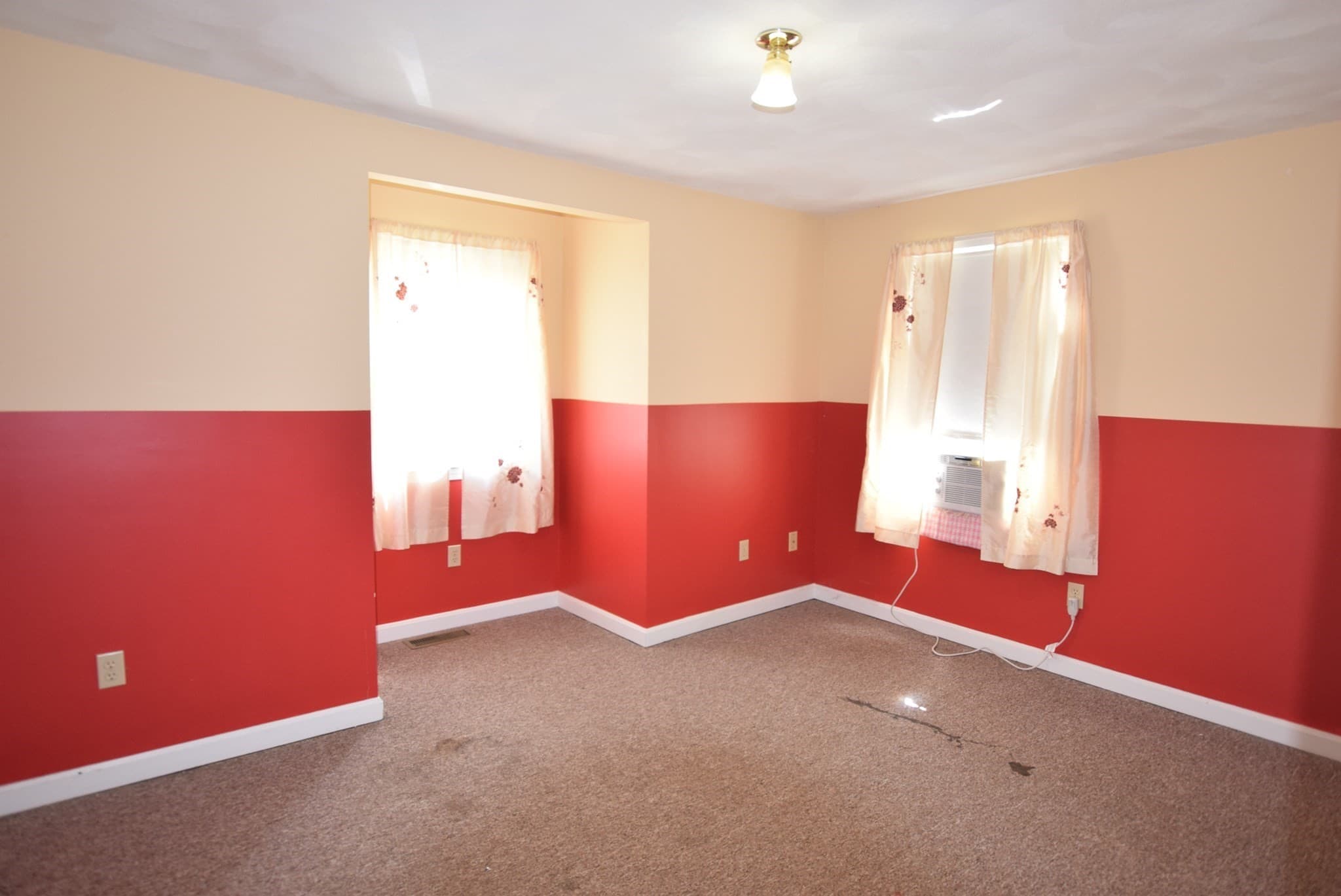 Single Family Residence at 130 B Street, Dracut MA 01826, Dracut, photo 10 of 18