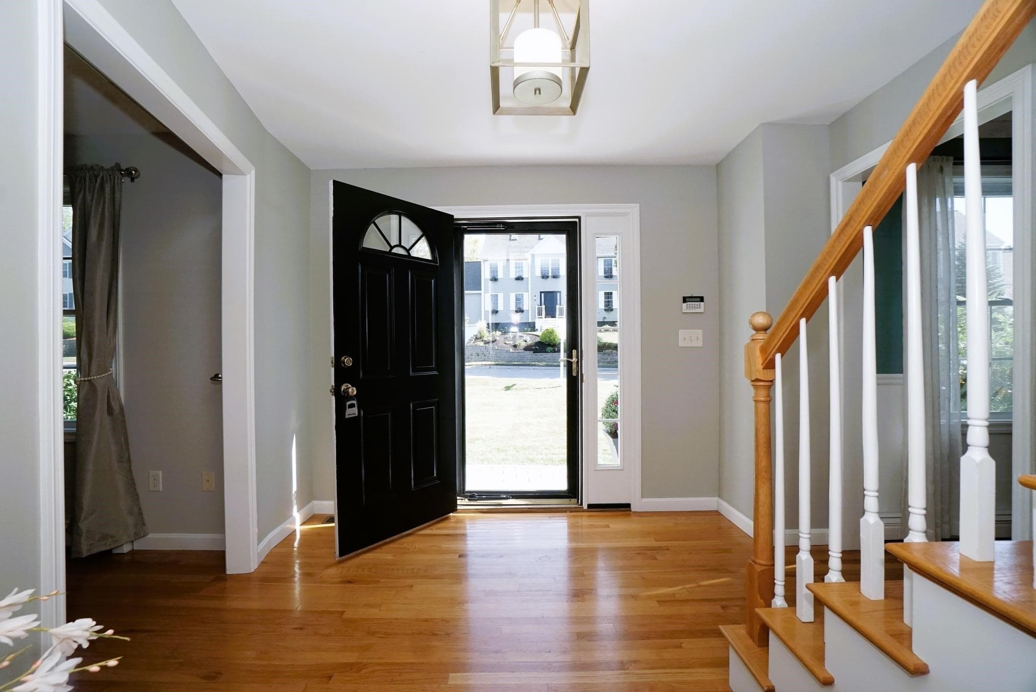Single Family Residence at 5 Overlook Circle, Haverhill MA 01835, Haverhill, photo 12 of 42