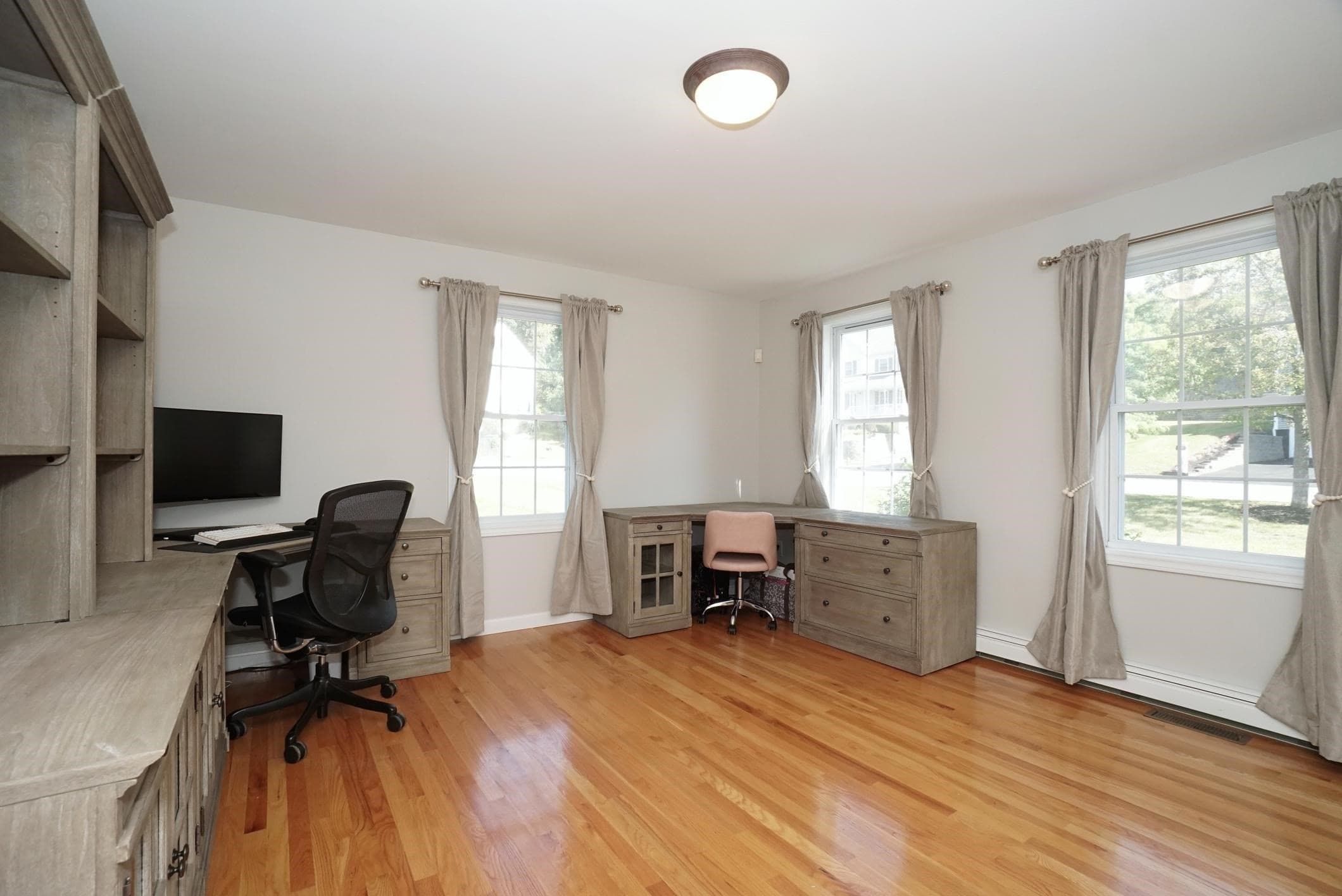 Single Family Residence at 5 Overlook Circle, Haverhill MA 01835, Haverhill, photo 21 of 42