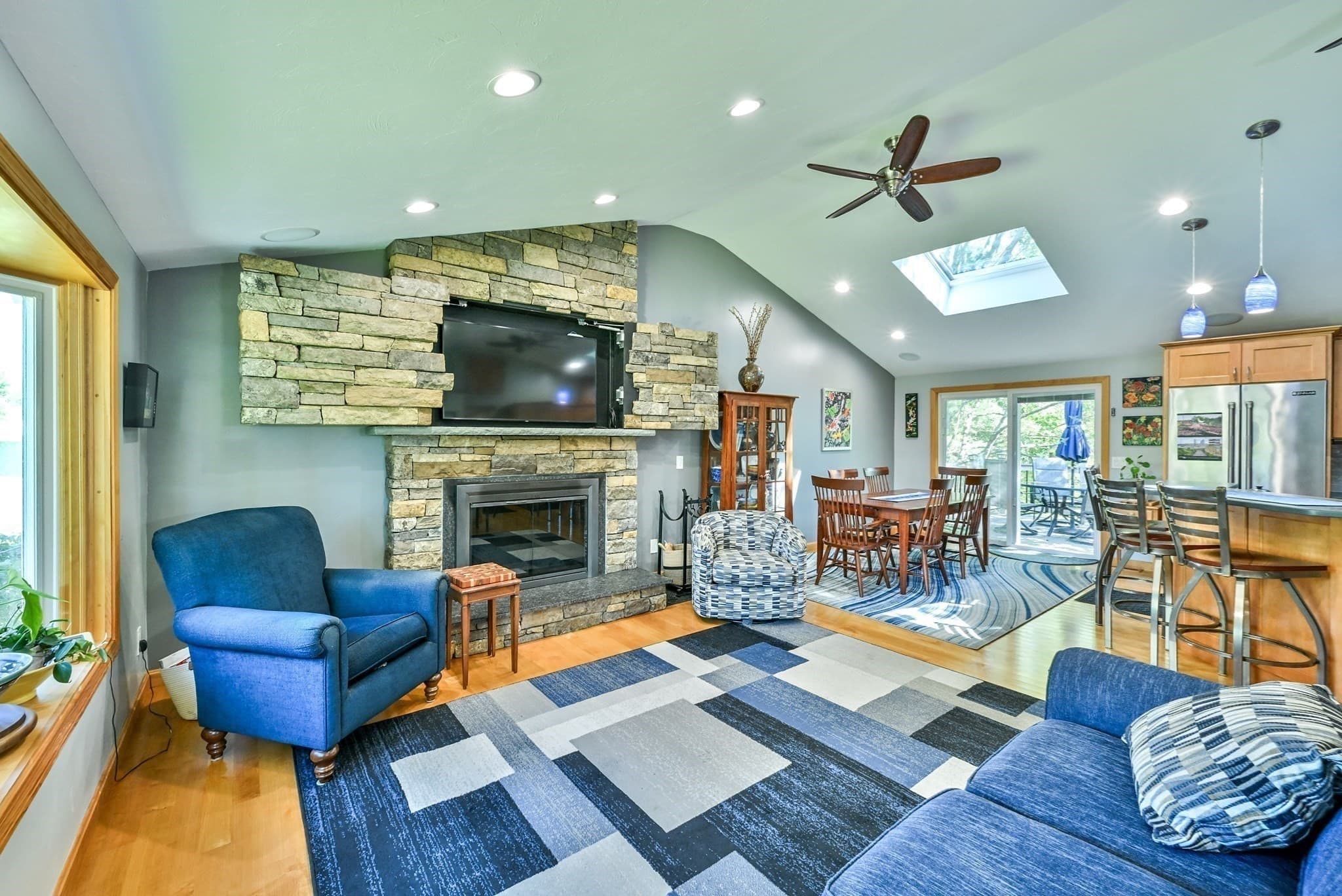 Single Family Residence at 152 Federal Hill Rd, Oxford MA 01540, Oxford, photo 27 of 41
