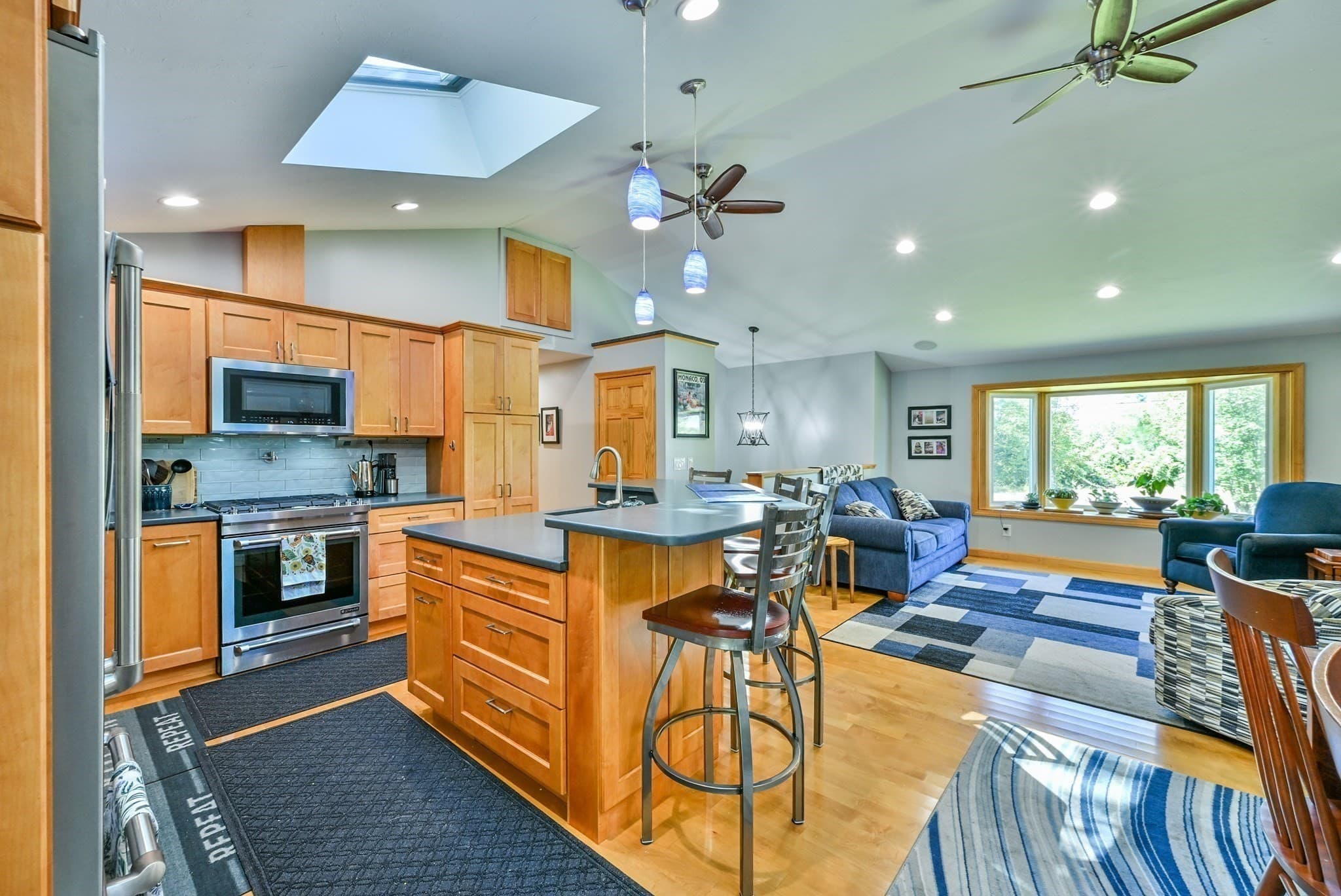 Single Family Residence at 152 Federal Hill Rd, Oxford MA 01540, Oxford, photo 17 of 41