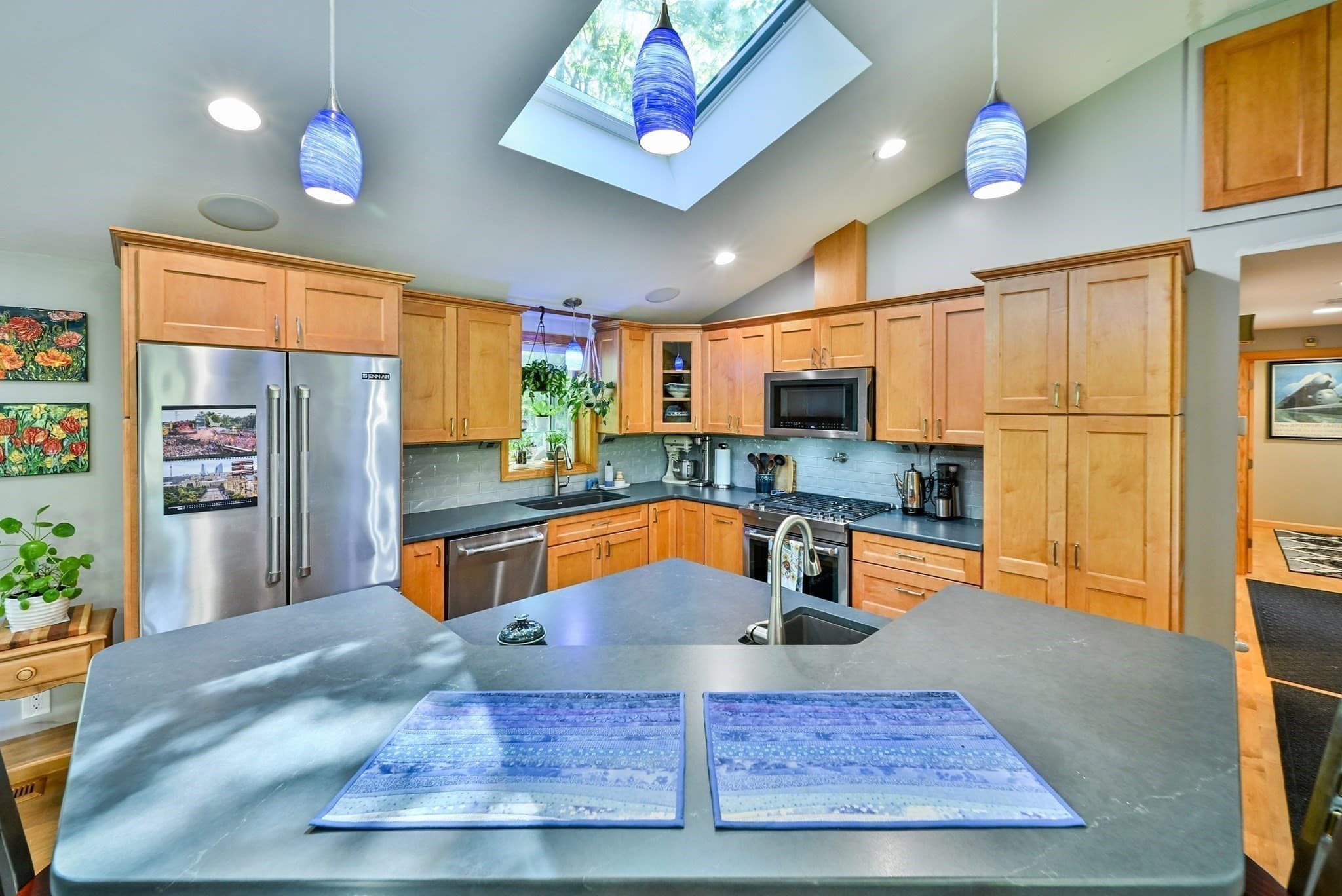 Single Family Residence at 152 Federal Hill Rd, Oxford MA 01540, Oxford, photo 20 of 41