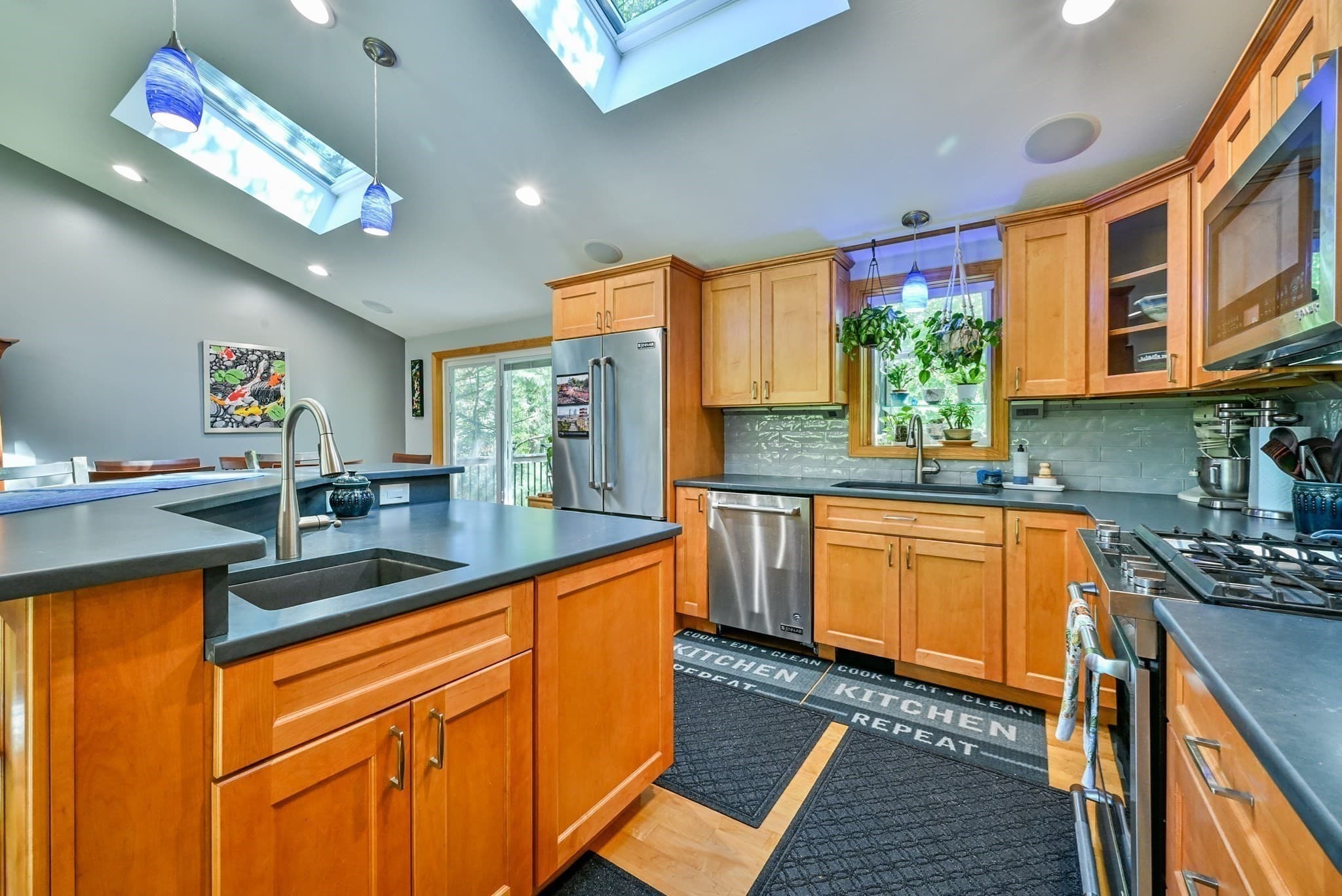 Single Family Residence at 152 Federal Hill Rd, Oxford MA 01540, Oxford, photo 18 of 41