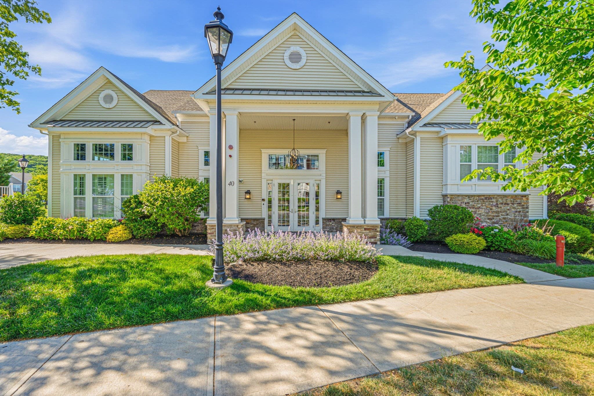 Condominium at 2109 Simeon Howard Way # 2109, Westborough MA 01581, Westborough, photo 36 of 40