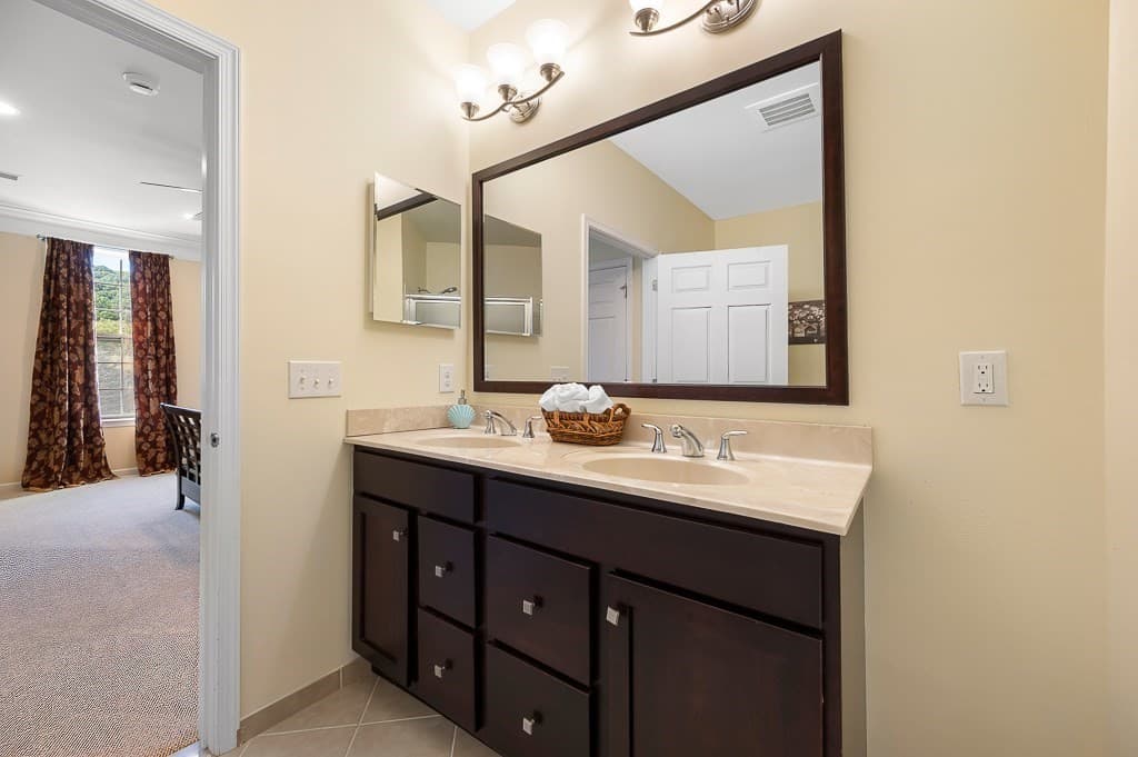 Condominium at 2109 Simeon Howard Way # 2109, Westborough MA 01581, Westborough, photo 20 of 40