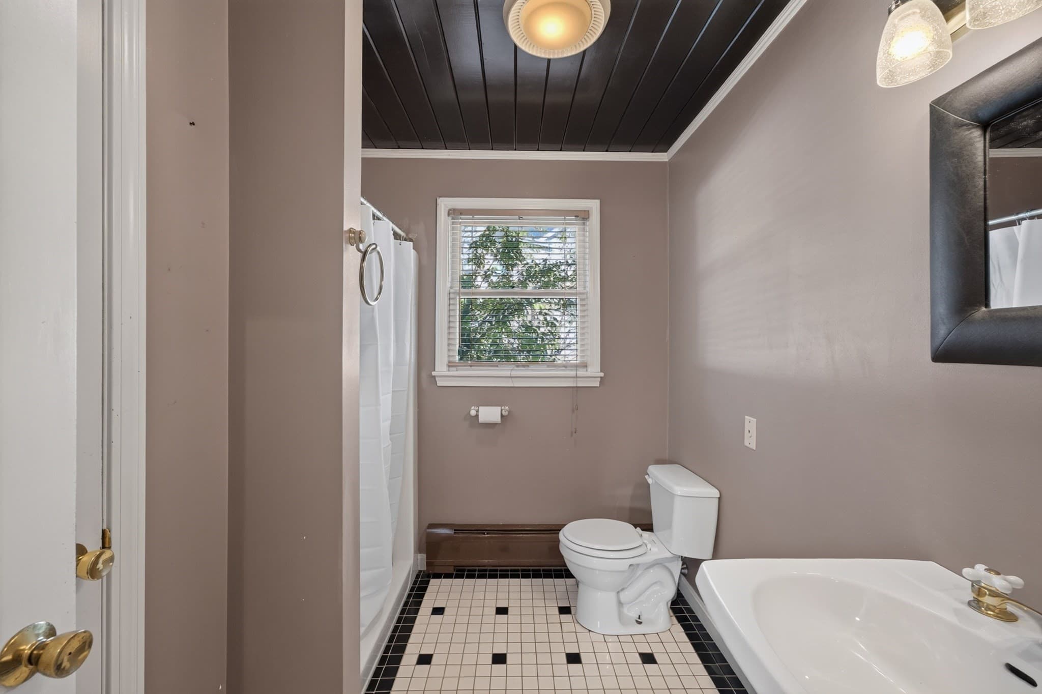 Single Family Residence at 52 Donny Dr, New Bedford MA 02740, New Bedford, photo 10 of 27