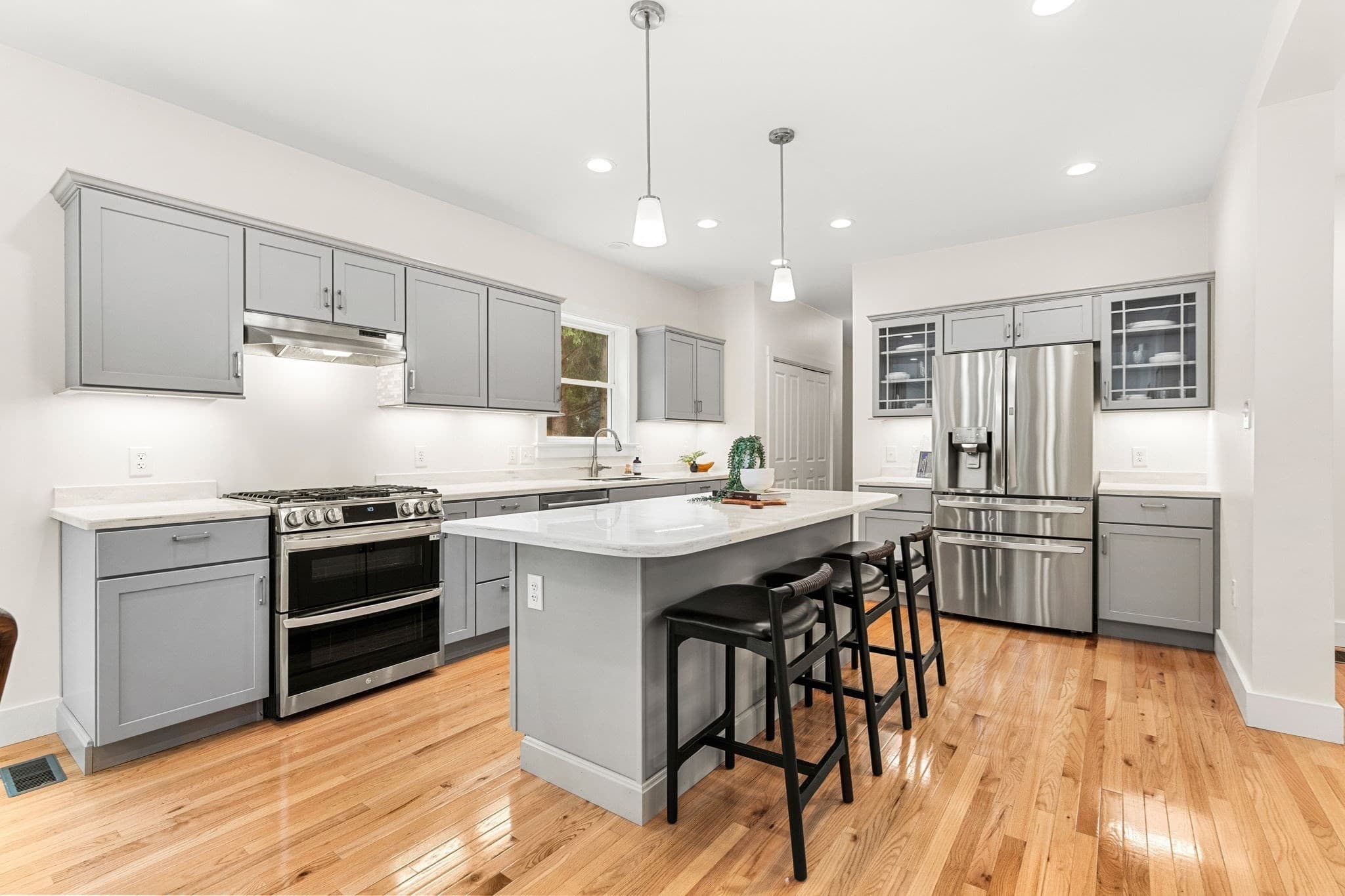 Single Family Residence at 42 Winthrop Road, Lexington MA 02421, Lexington, photo 12 of 31
