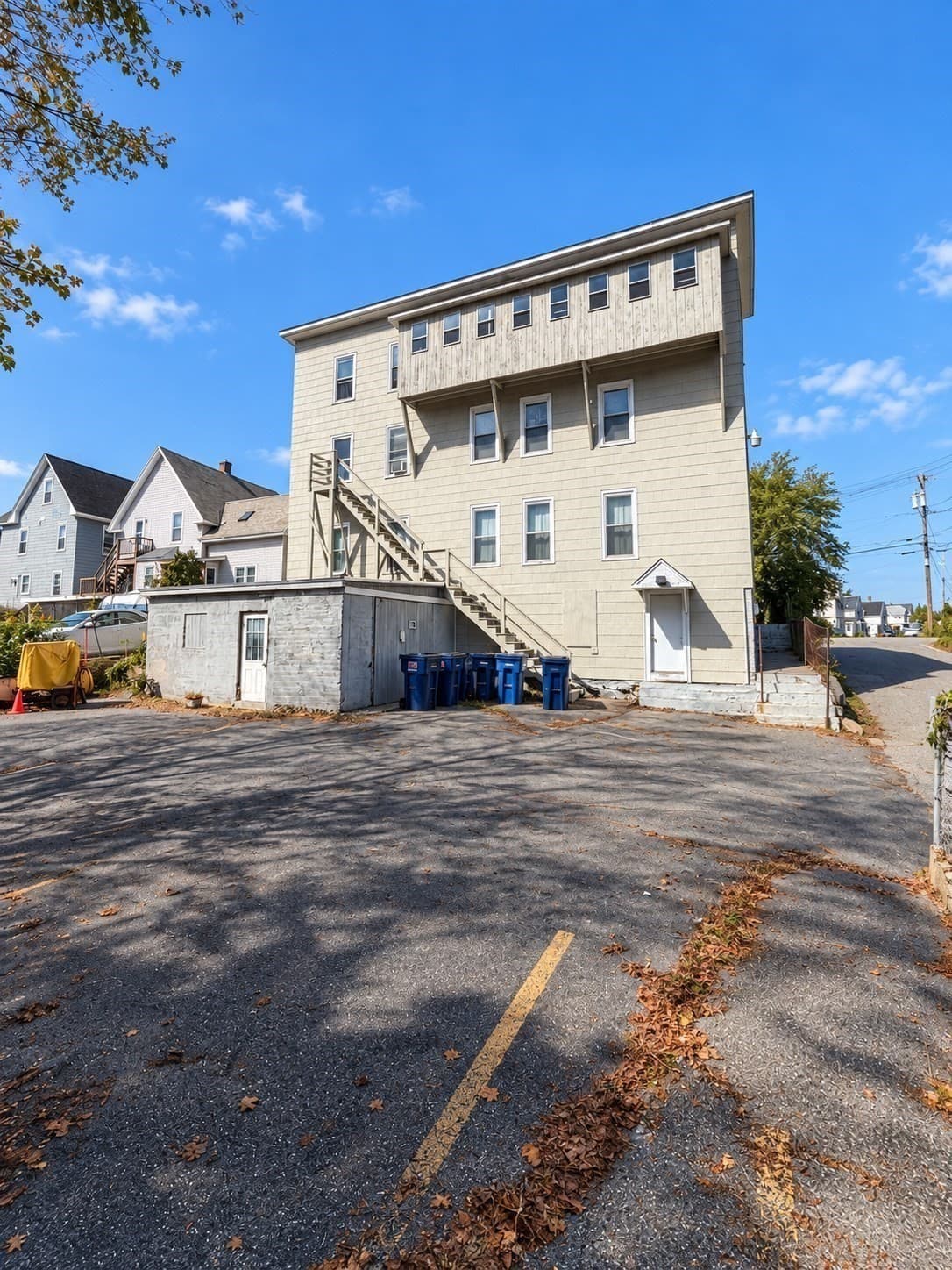5-9 Family at 113 Spruce, Leominster MA 01453, Leominster, photo 3 of 23