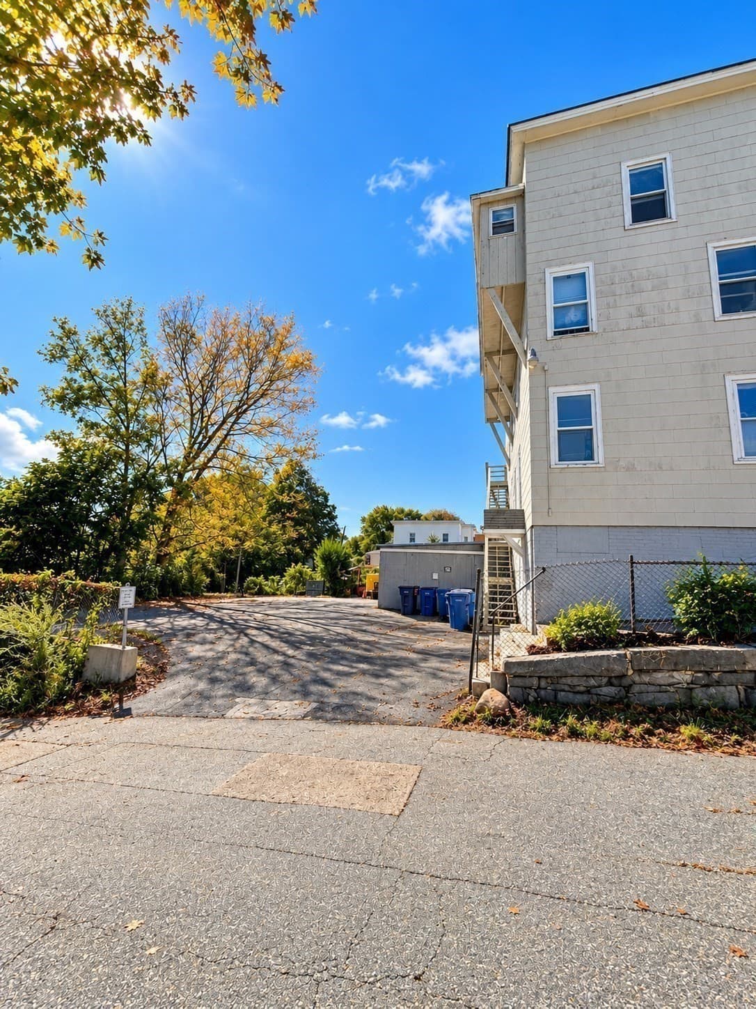 5-9 Family at 113 Spruce, Leominster MA 01453, Leominster, photo 4 of 23