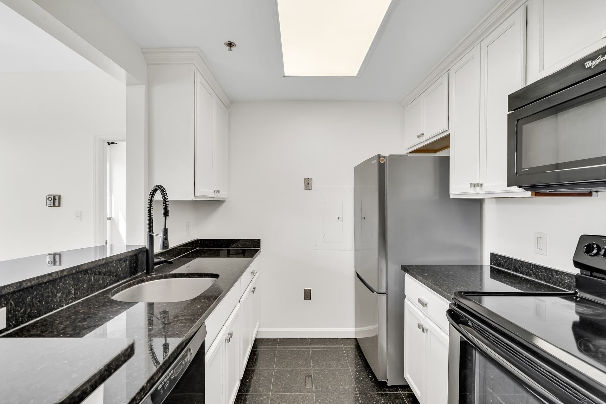 Condominium at 169 Monsignor Obrien Hwy # 309, Cambridge MA 02141, Cambridge, photo 12 of 39