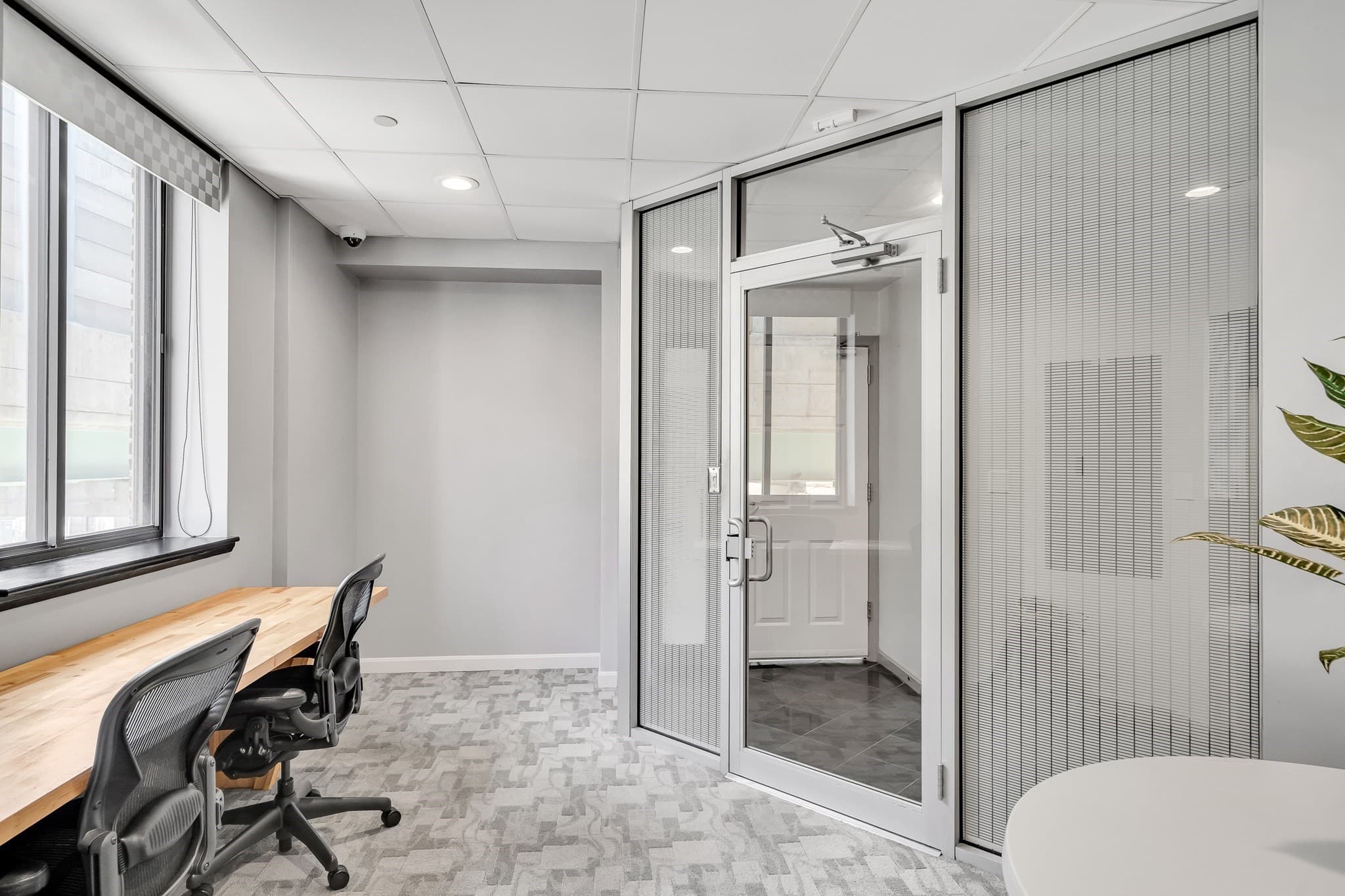 Condominium at 169 Monsignor Obrien Hwy # 309, Cambridge MA 02141, Cambridge, photo 33 of 39