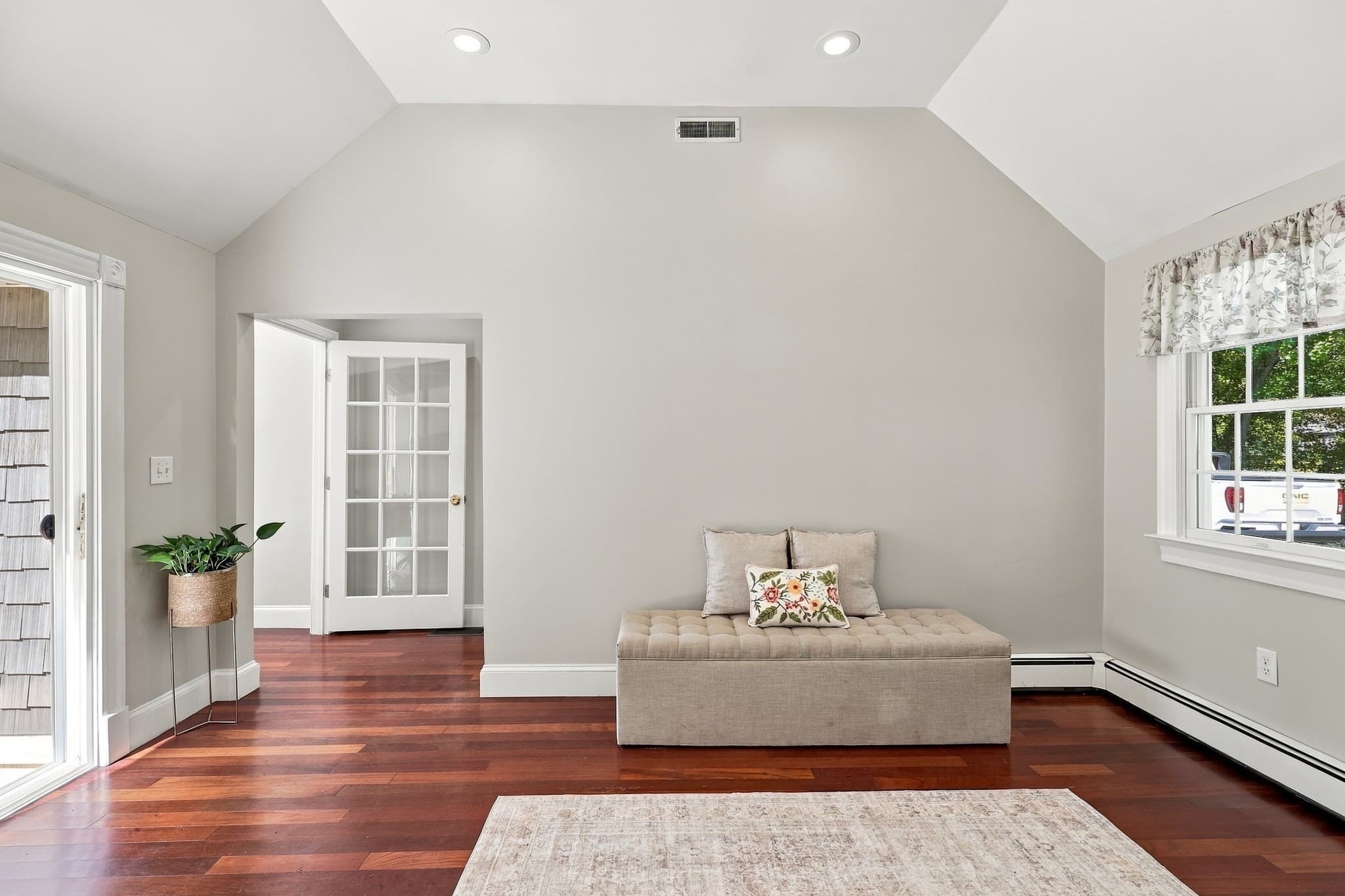 Single Family Residence at 117 Hunt Road, Chelmsford MA 01824, Chelmsford, photo 15 of 37