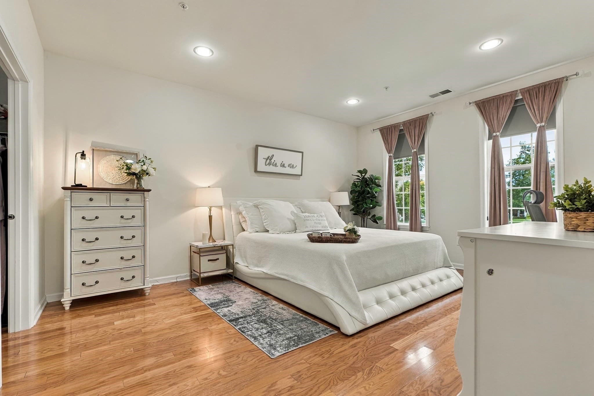 Condominium at 2102 Simeon Howard Way # 2102, Westborough MA 01581, Westborough, photo 17 of 42