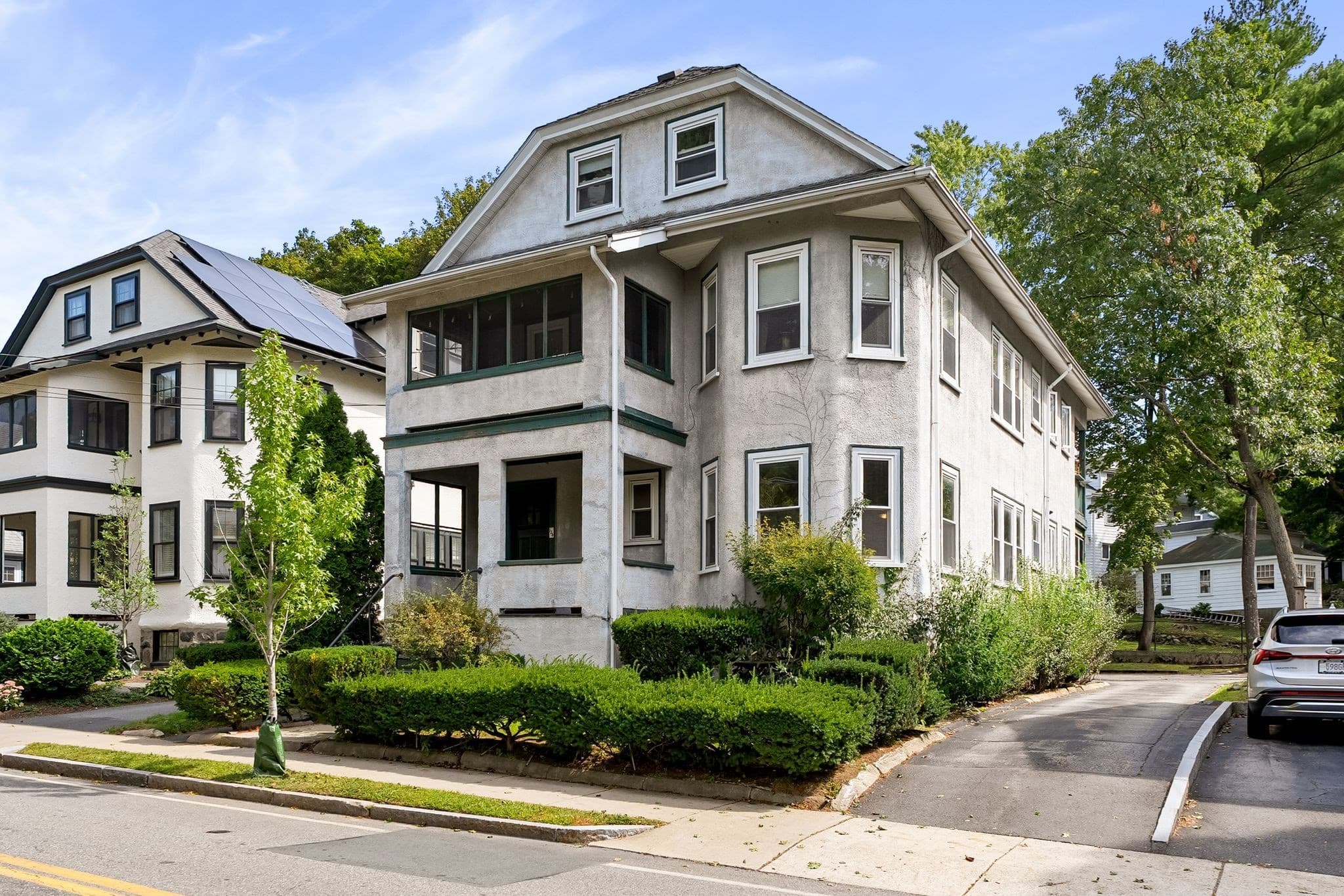 124 Jason St, Arlington MA 02476