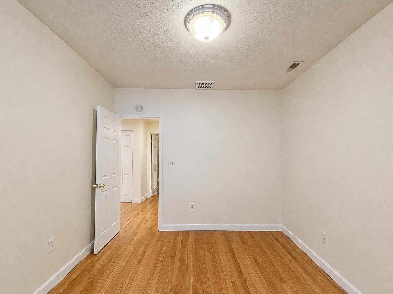 Condominium at 356-358 Main St # G2, Boston MA 02129, Boston, photo 23 of 38