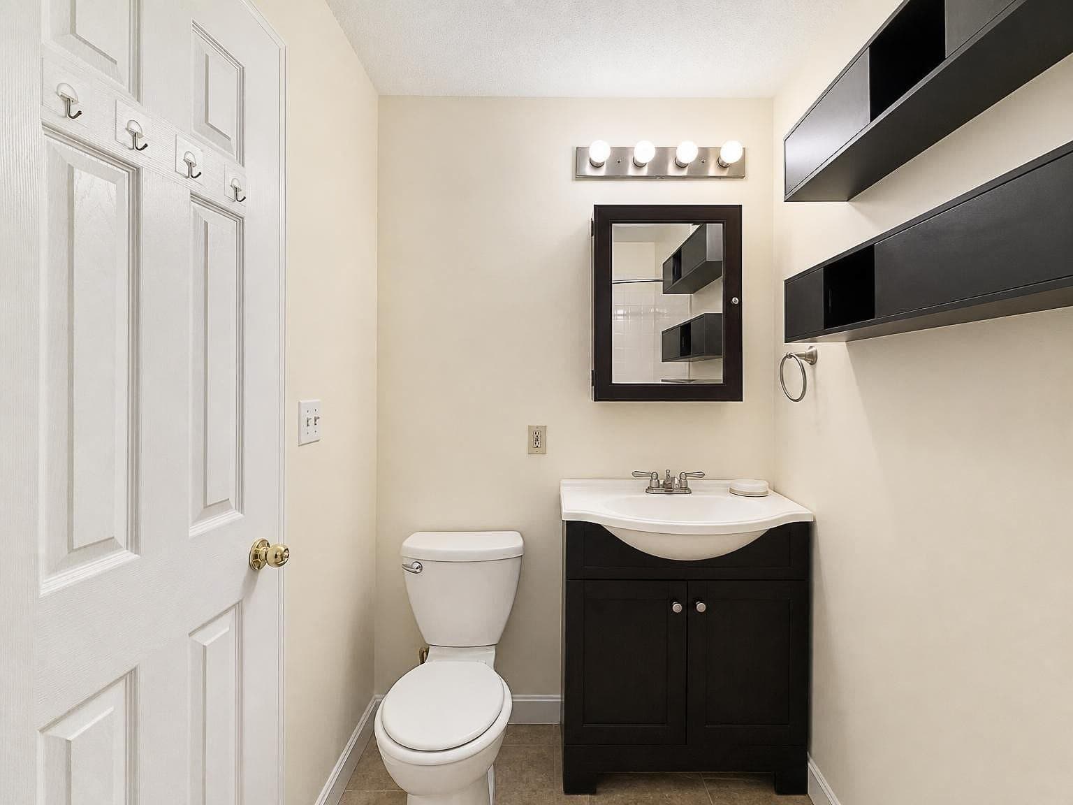 Condominium at 356-358 Main St # G2, Boston MA 02129, Boston, photo 25 of 38