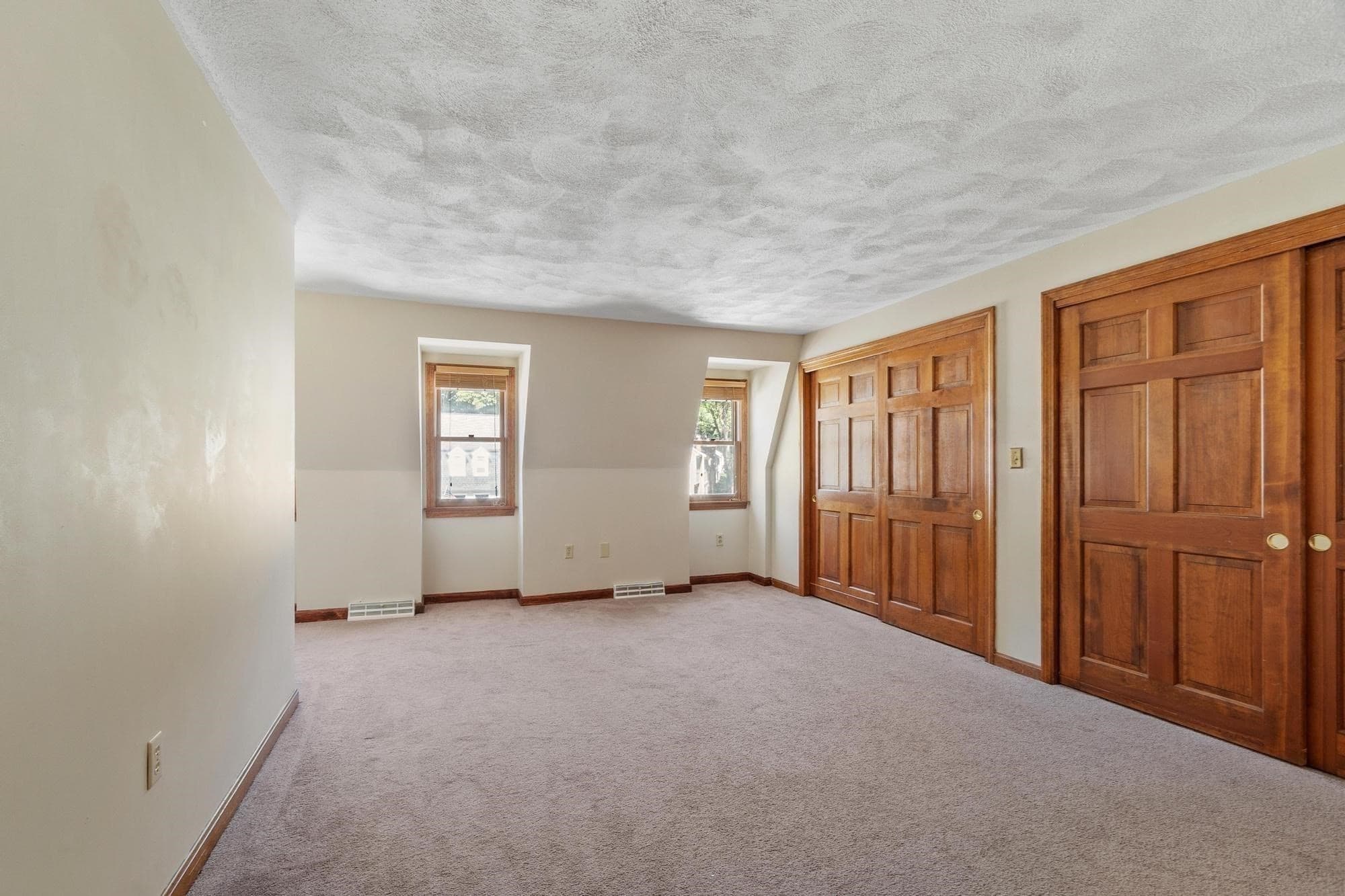 Condominium at 895 Wellman Avenue # 895, Chelmsford MA 01863, Chelmsford, photo 16 of 38