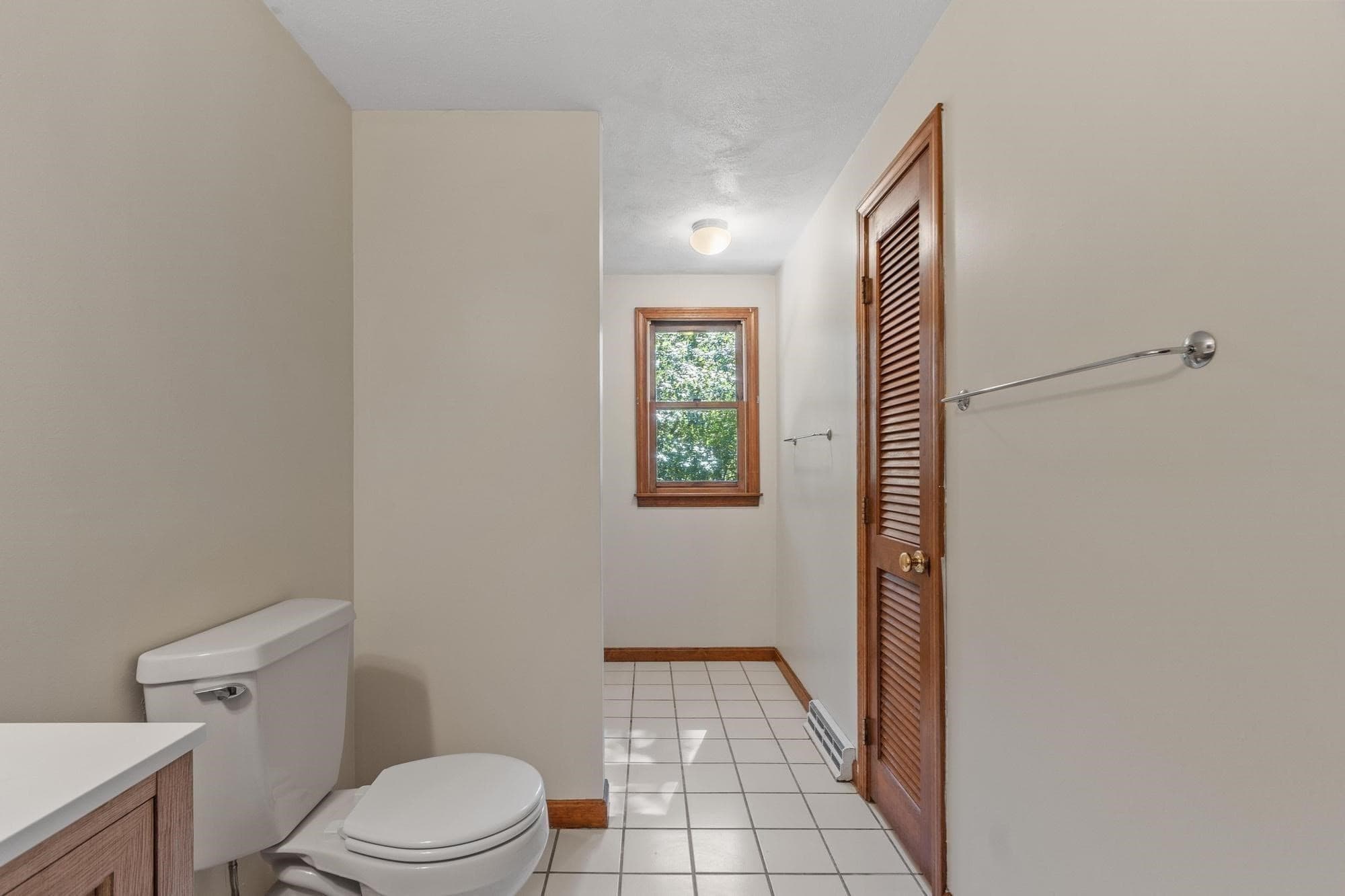 Condominium at 895 Wellman Avenue # 895, Chelmsford MA 01863, Chelmsford, photo 19 of 38