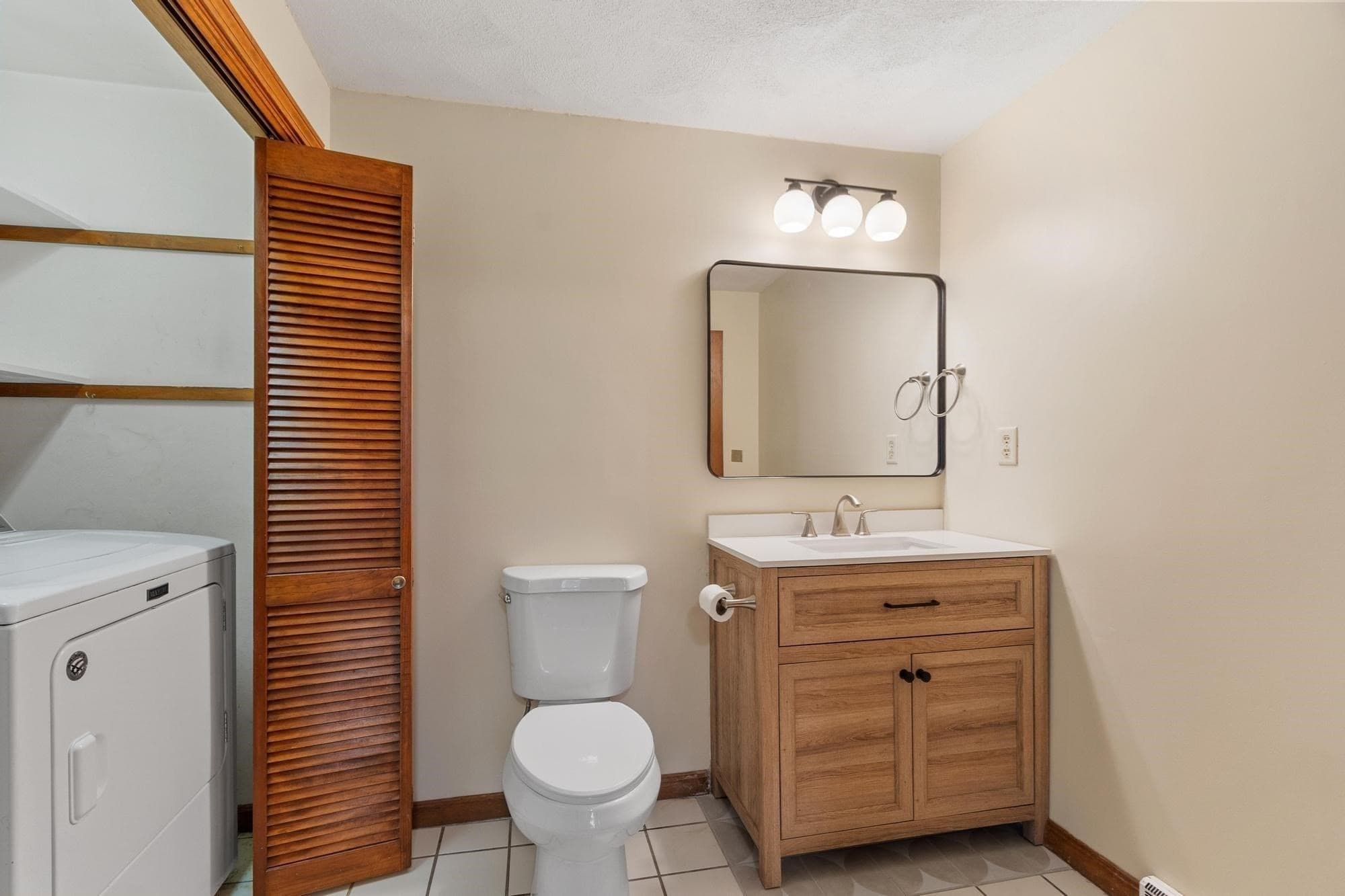 Condominium at 895 Wellman Avenue # 895, Chelmsford MA 01863, Chelmsford, photo 21 of 38