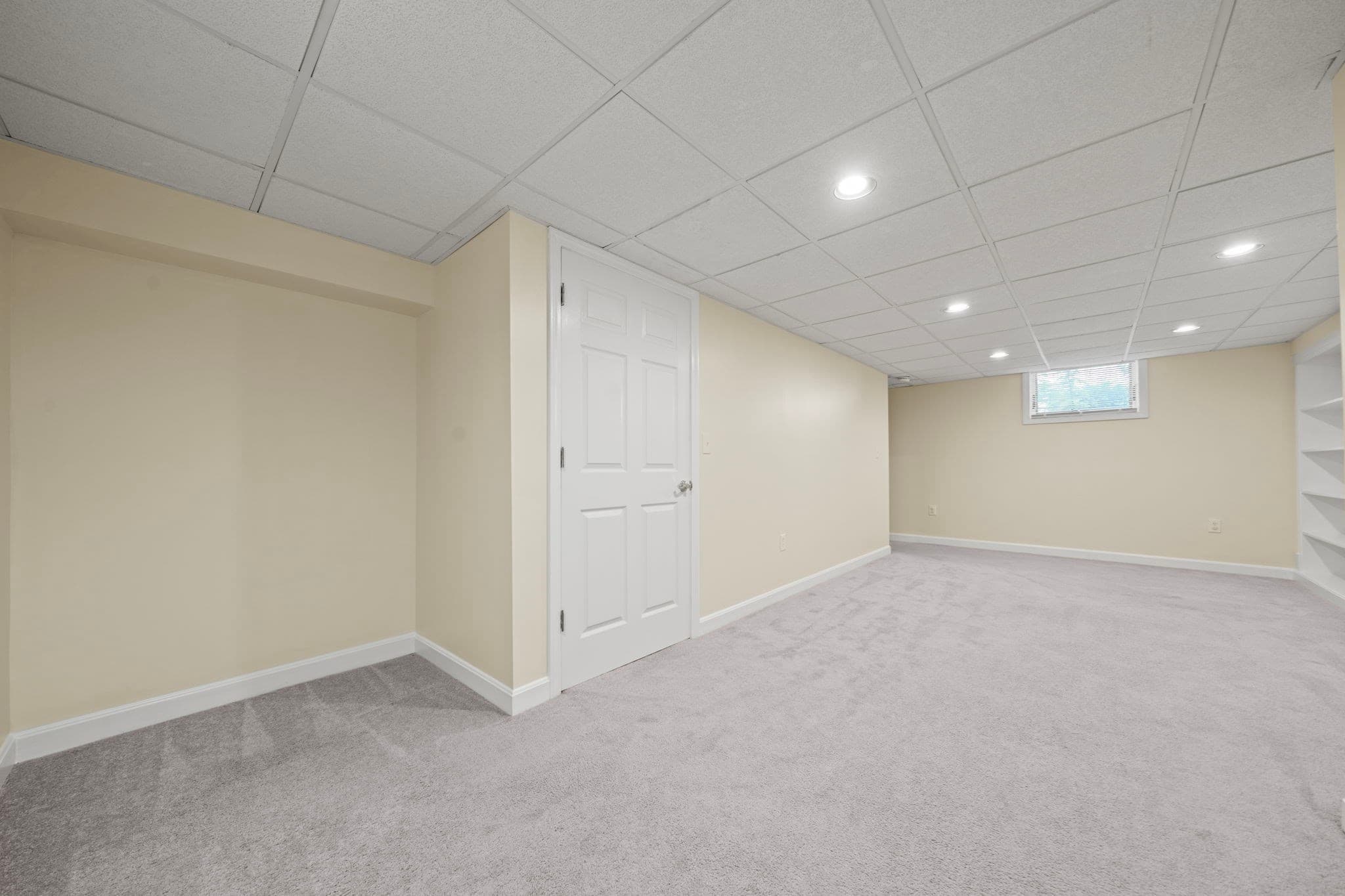 Condominium at 10 Oliver # C, Haverhill MA 01832, Haverhill, photo 27 of 33