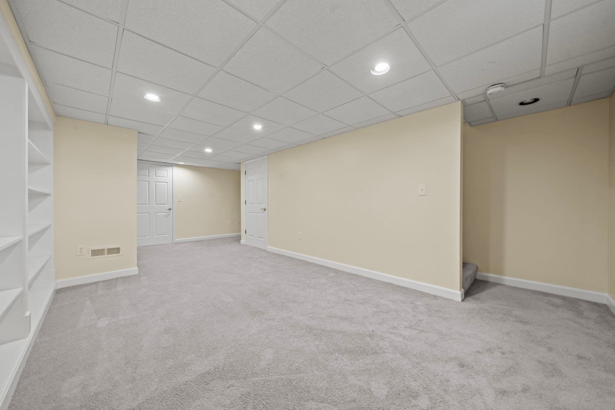 Condominium at 10 Oliver # C, Haverhill MA 01832, Haverhill, photo 26 of 33