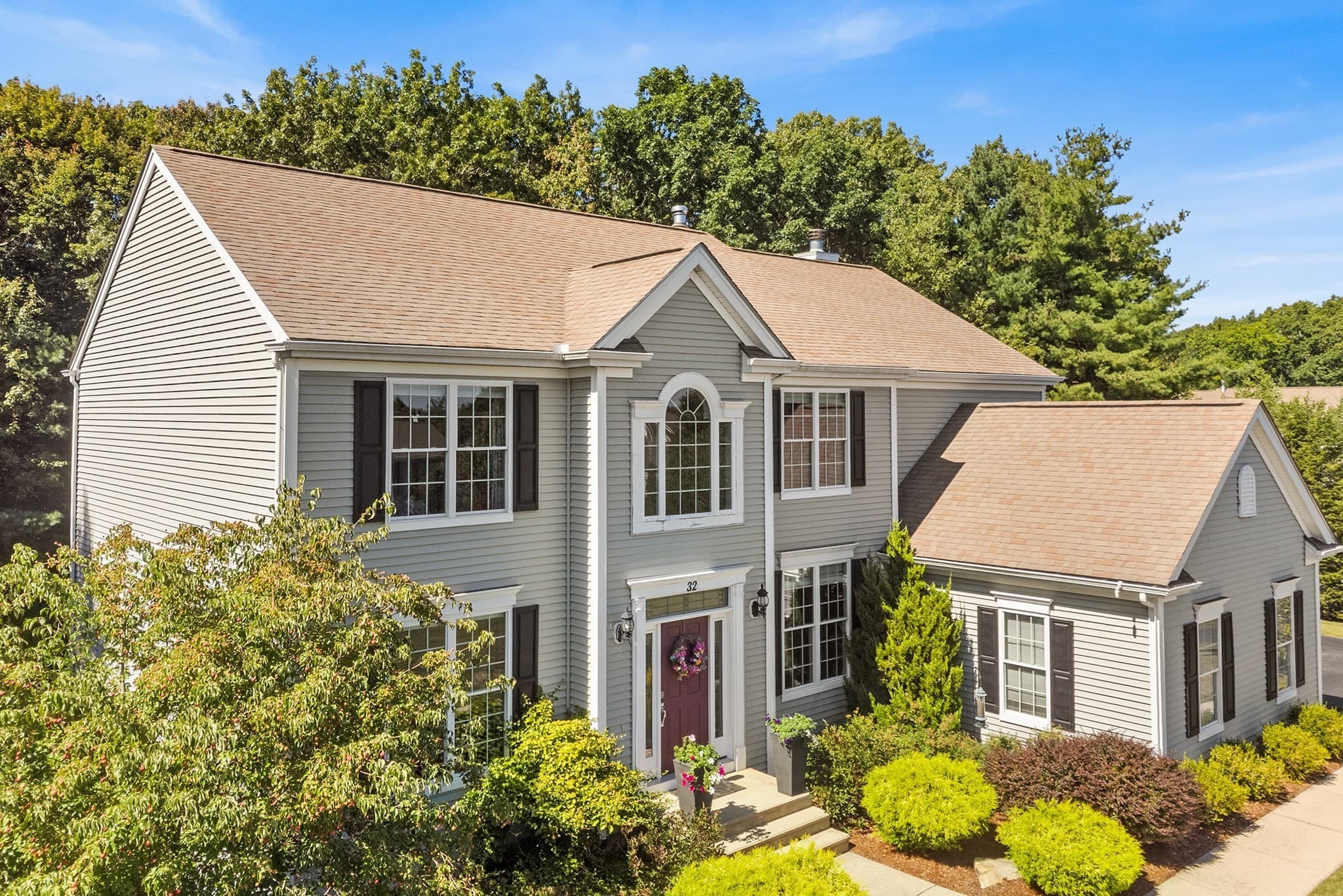 Single Family Residence at 32 Howarth Dr, Upton MA 01568, Upton, photo 3 of 42
