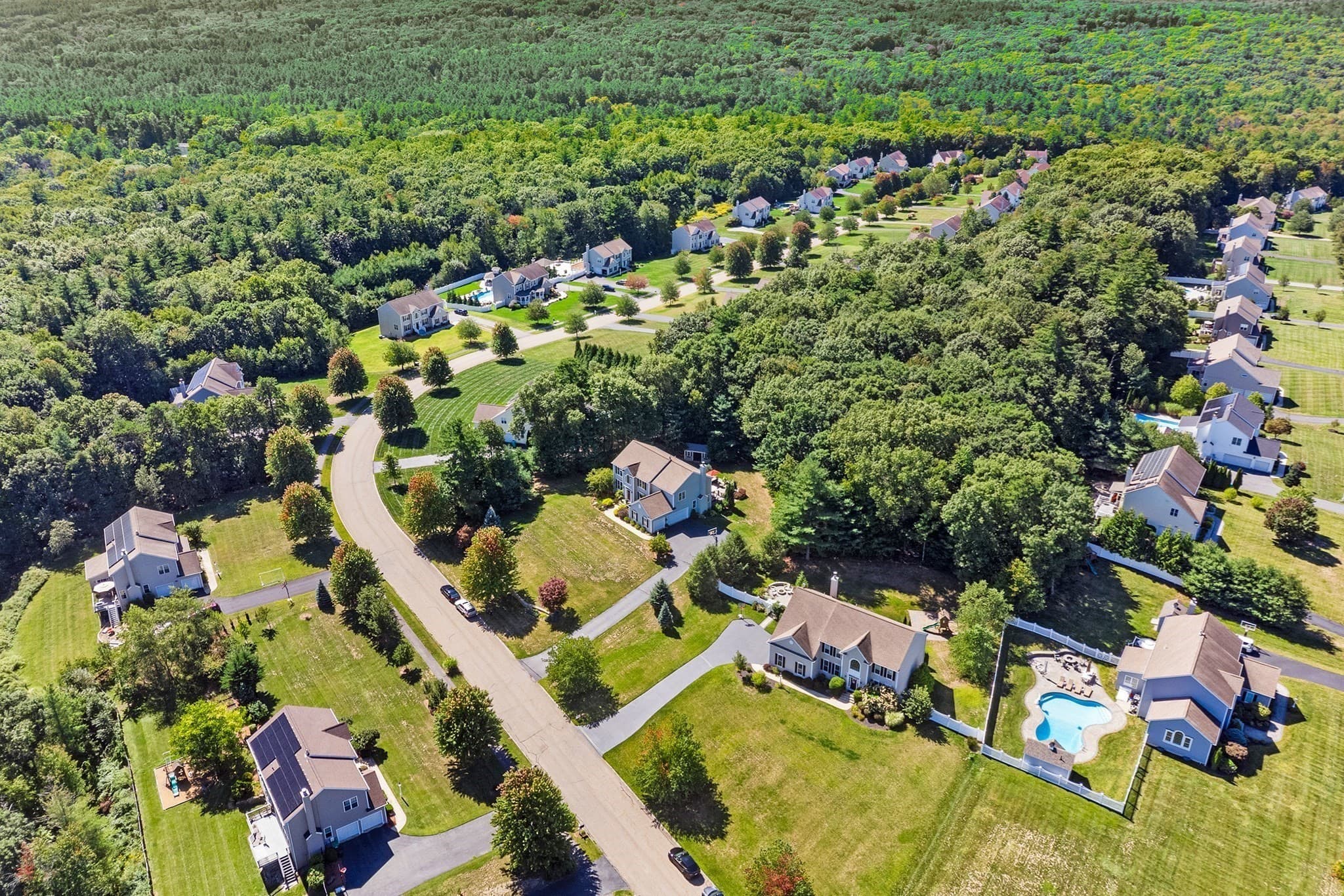 Single Family Residence at 32 Howarth Dr, Upton MA 01568, Upton, photo 41 of 42