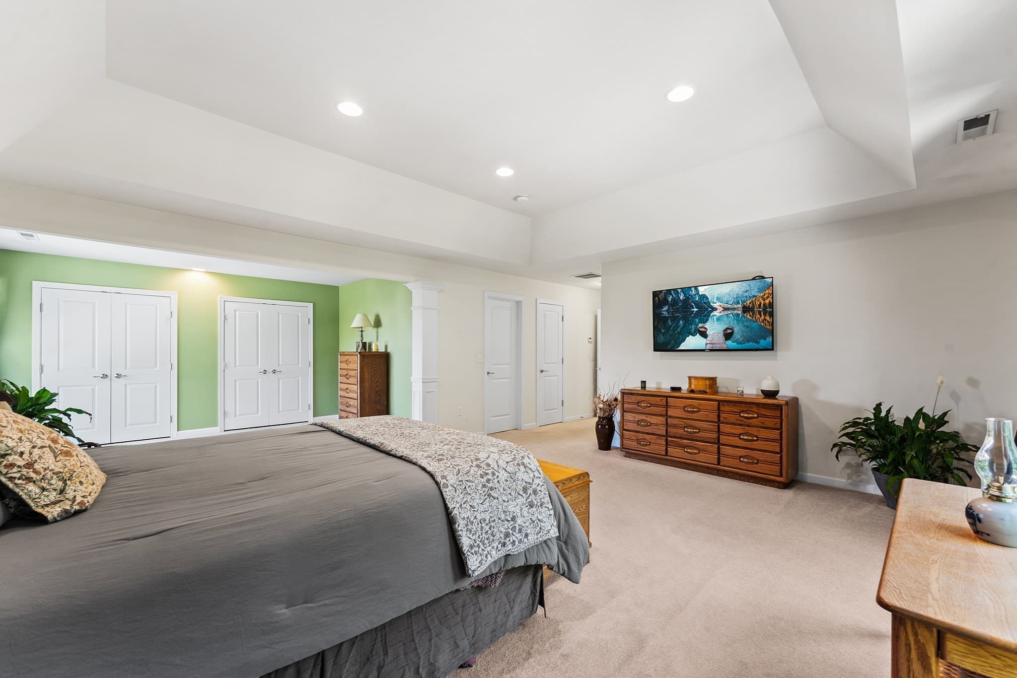 Single Family Residence at 32 Howarth Dr, Upton MA 01568, Upton, photo 18 of 42