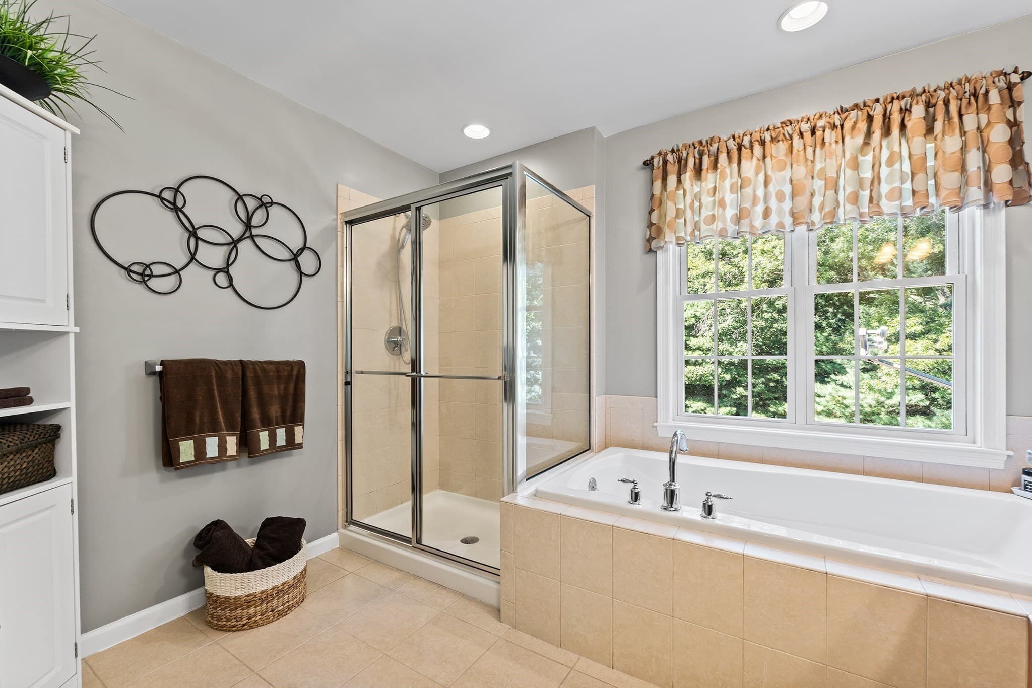 Single Family Residence at 32 Howarth Dr, Upton MA 01568, Upton, photo 21 of 42