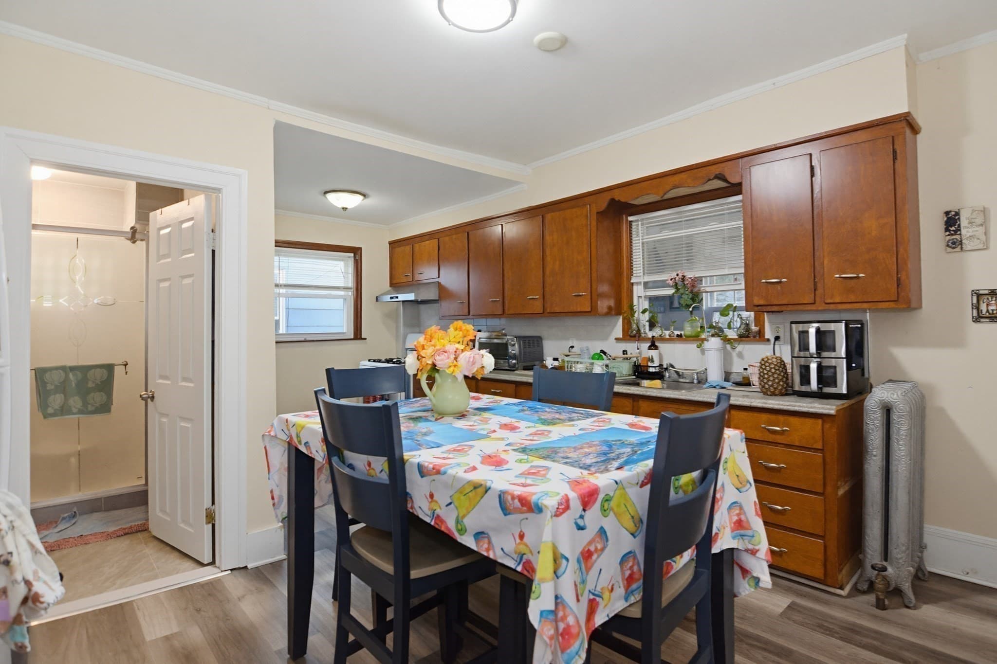 3 Family at 38 Oberlin St, Worcester MA 01610, Worcester, photo 9 of 31
