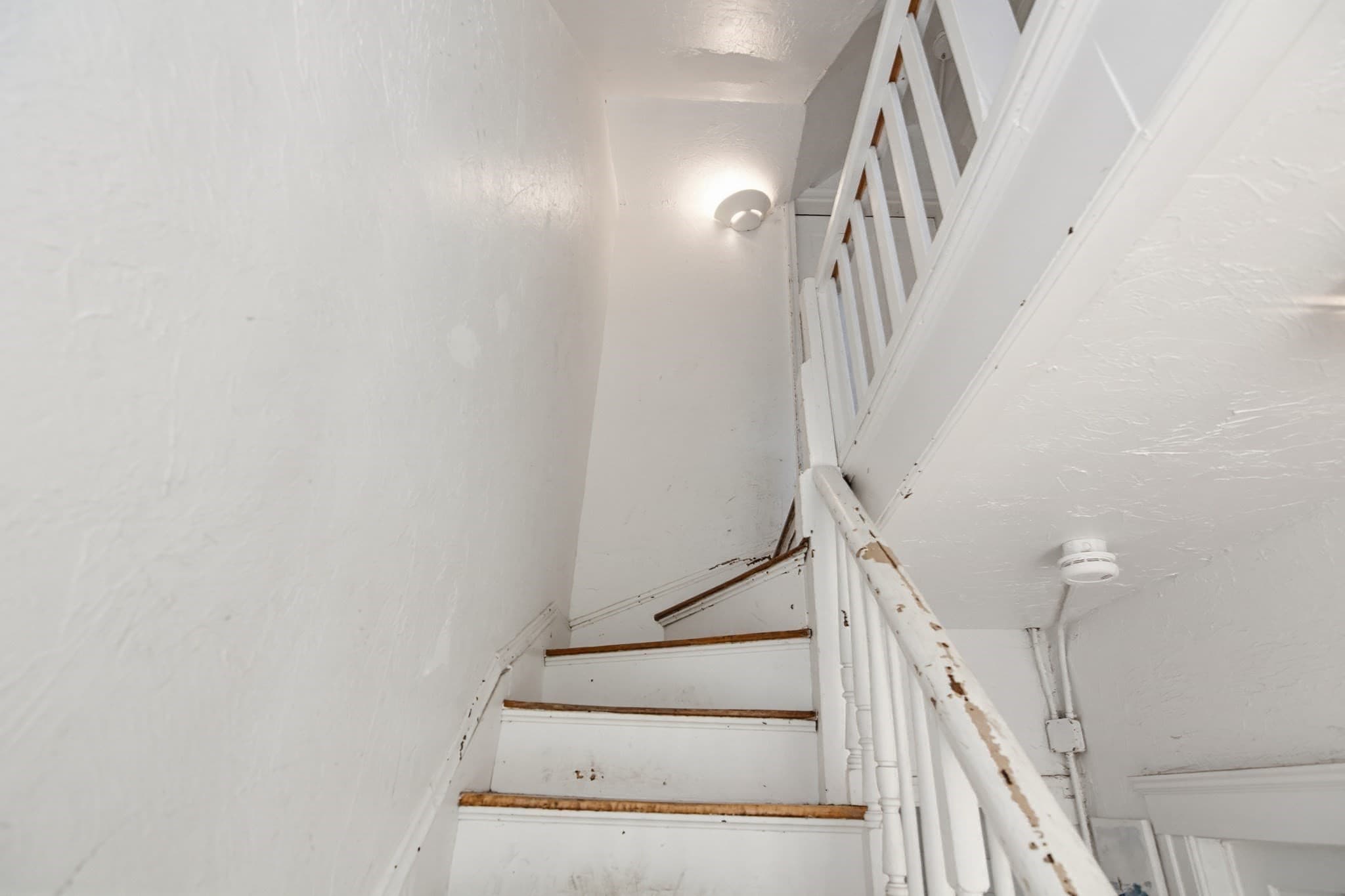 3 Family at 38 Oberlin St, Worcester MA 01610, Worcester, photo 15 of 31