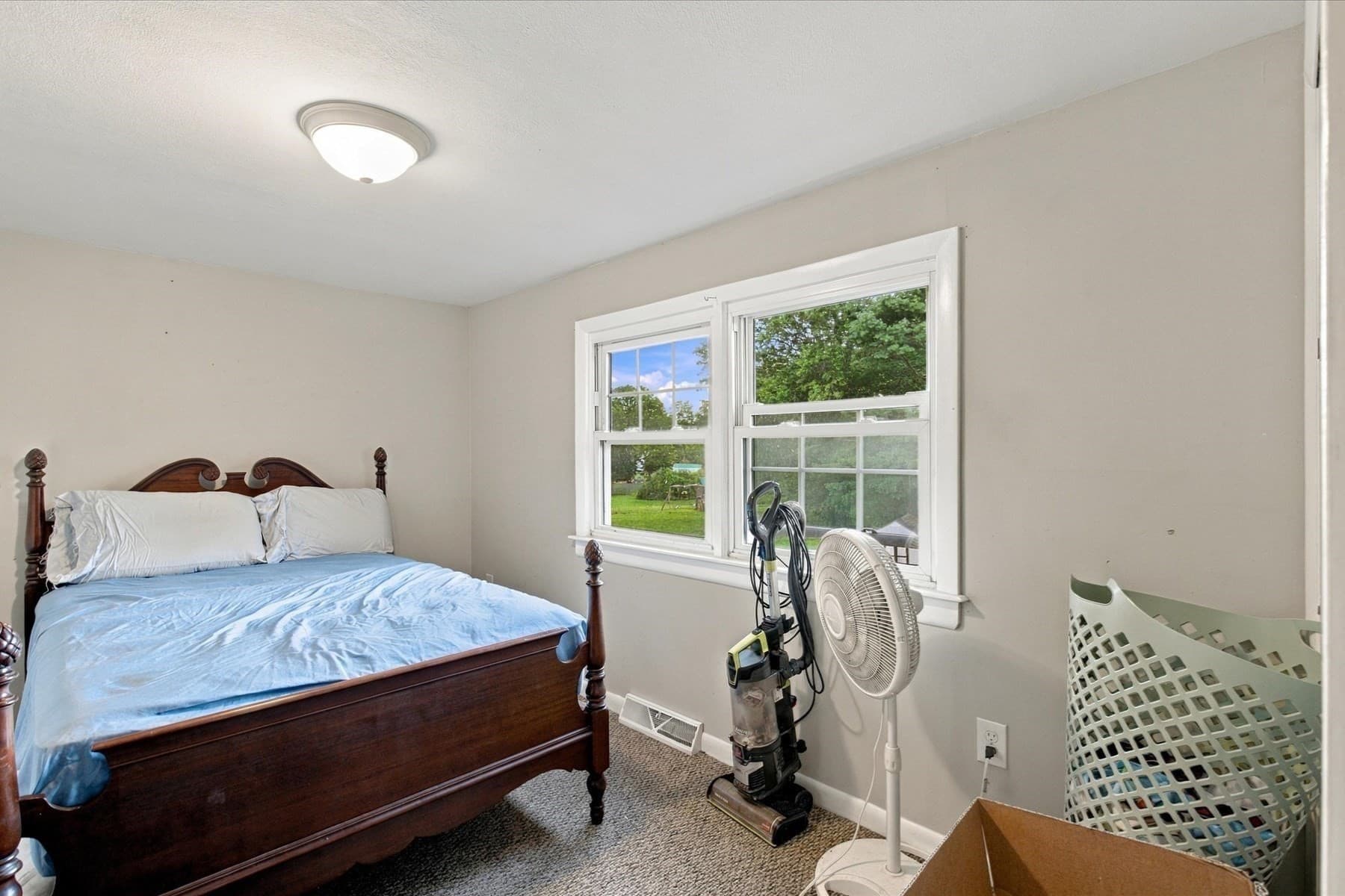 Single Family Residence at 580 Crescent St, East Bridgewater MA 02333, East Bridgewater, photo 23 of 41
